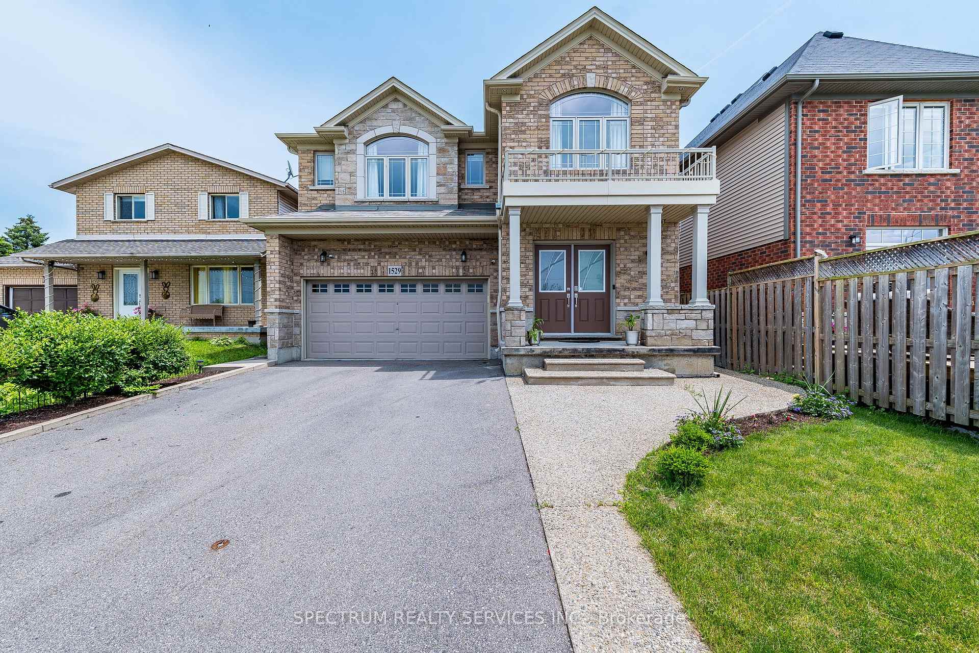Photo 1 of 1529 Upper Sherman Avenue, Hamilton, Eleanor — HOMEH