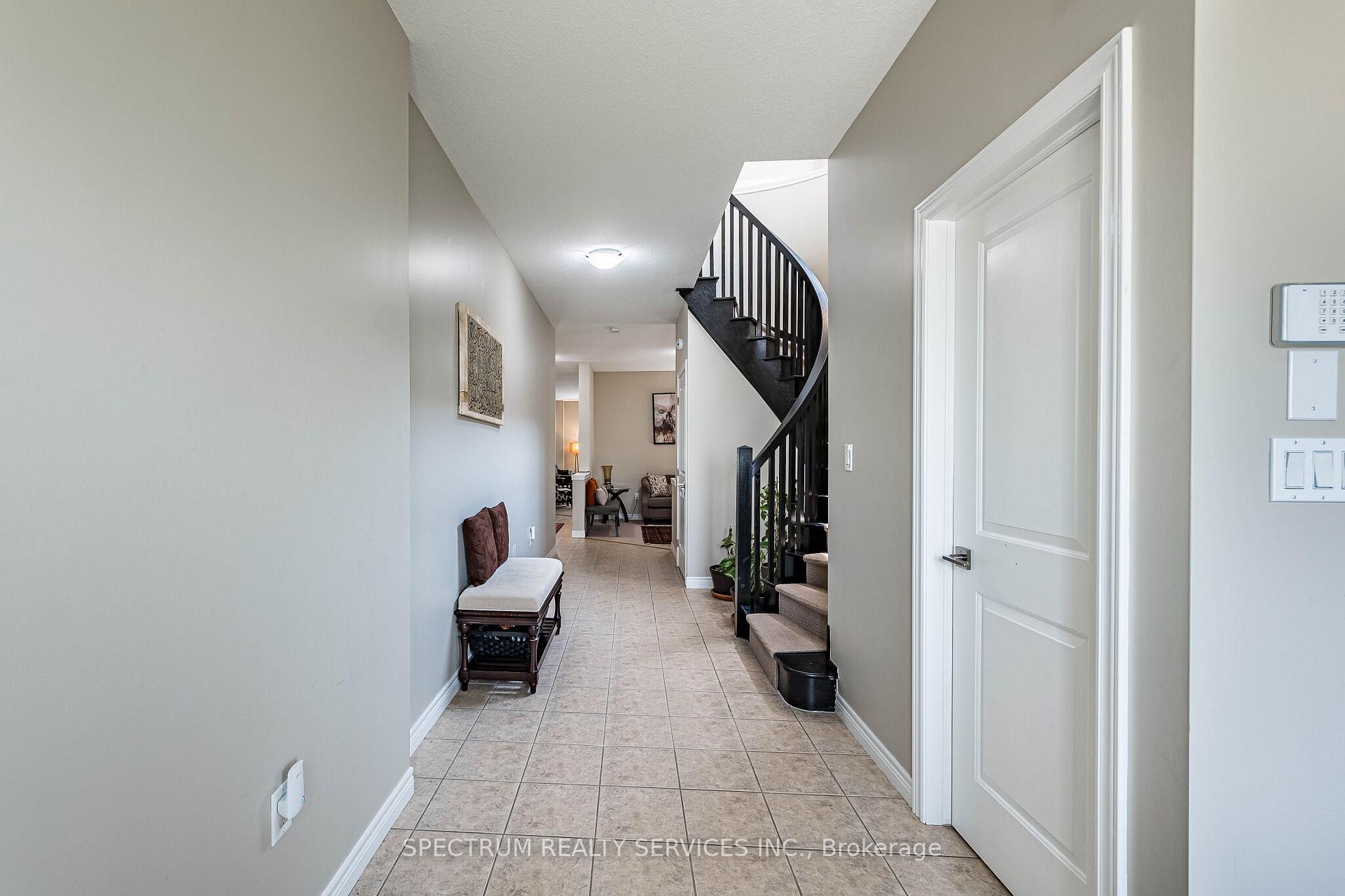 Photo 5 of 1529 Upper Sherman Avenue, Hamilton, Eleanor — HOMEH