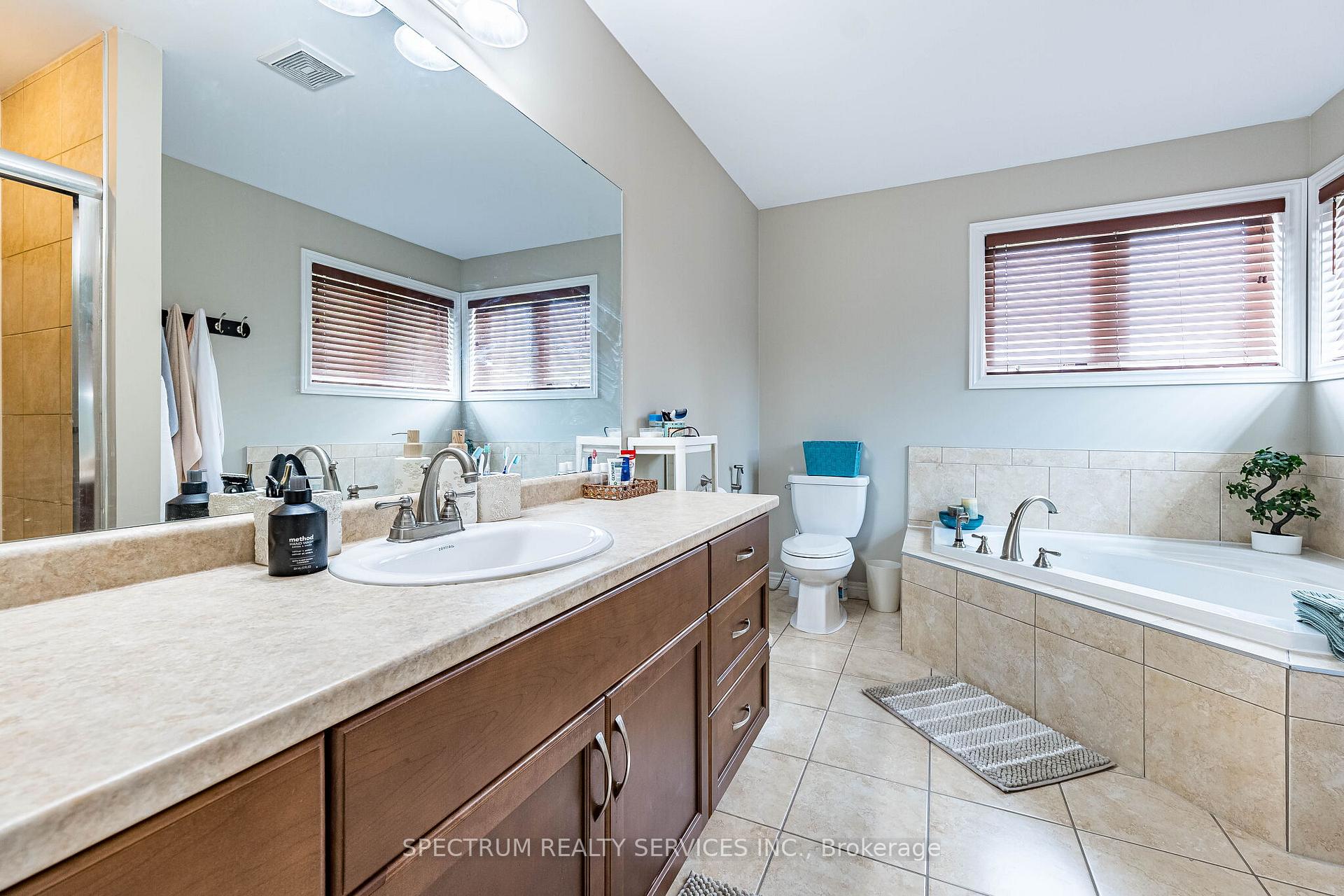 Photo 31 of 1529 Upper Sherman Avenue, Hamilton, Eleanor — HOMEH