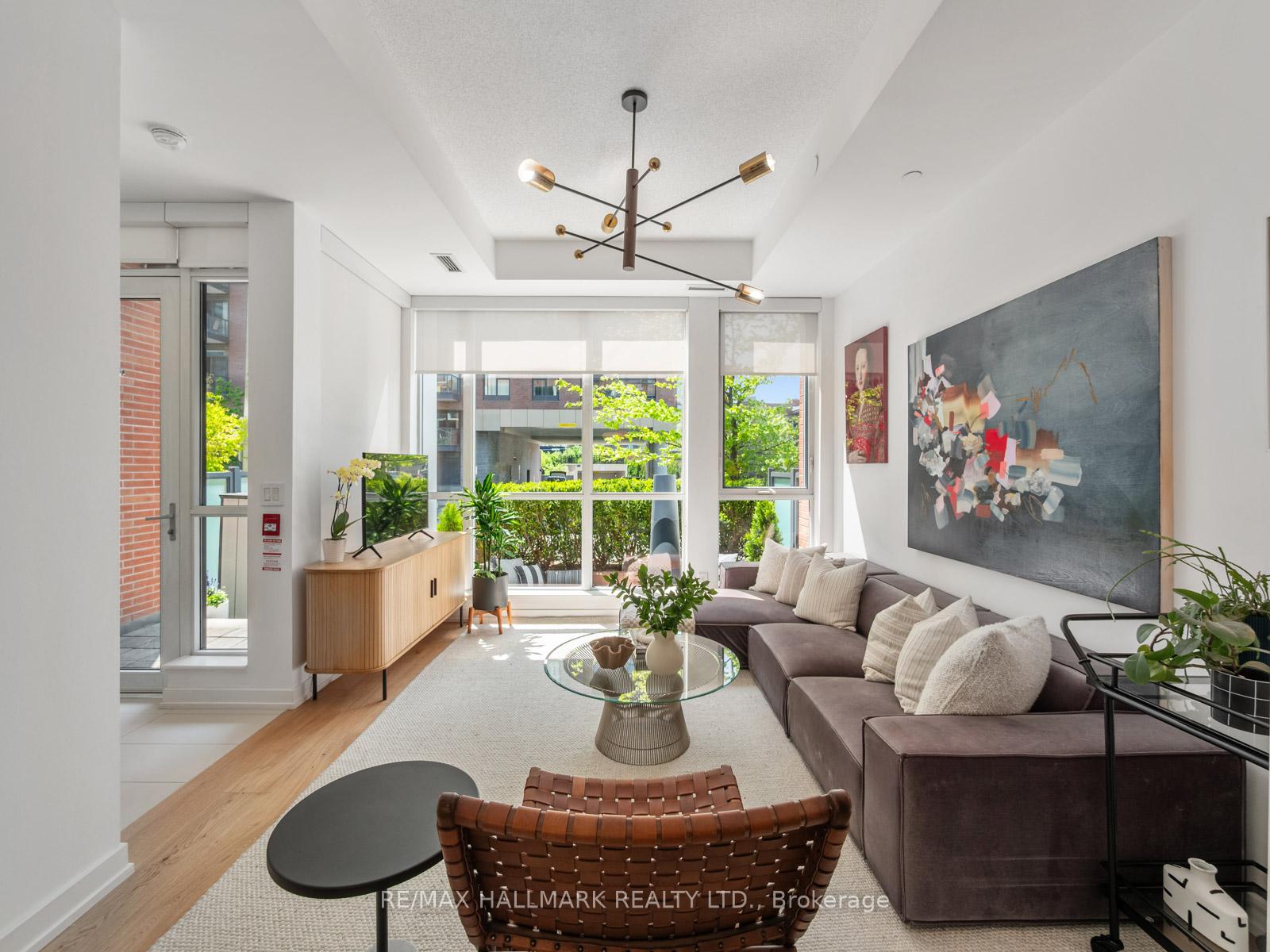Photo 5 of 130 St David Street, Toronto, Regent Park — HOMEH
