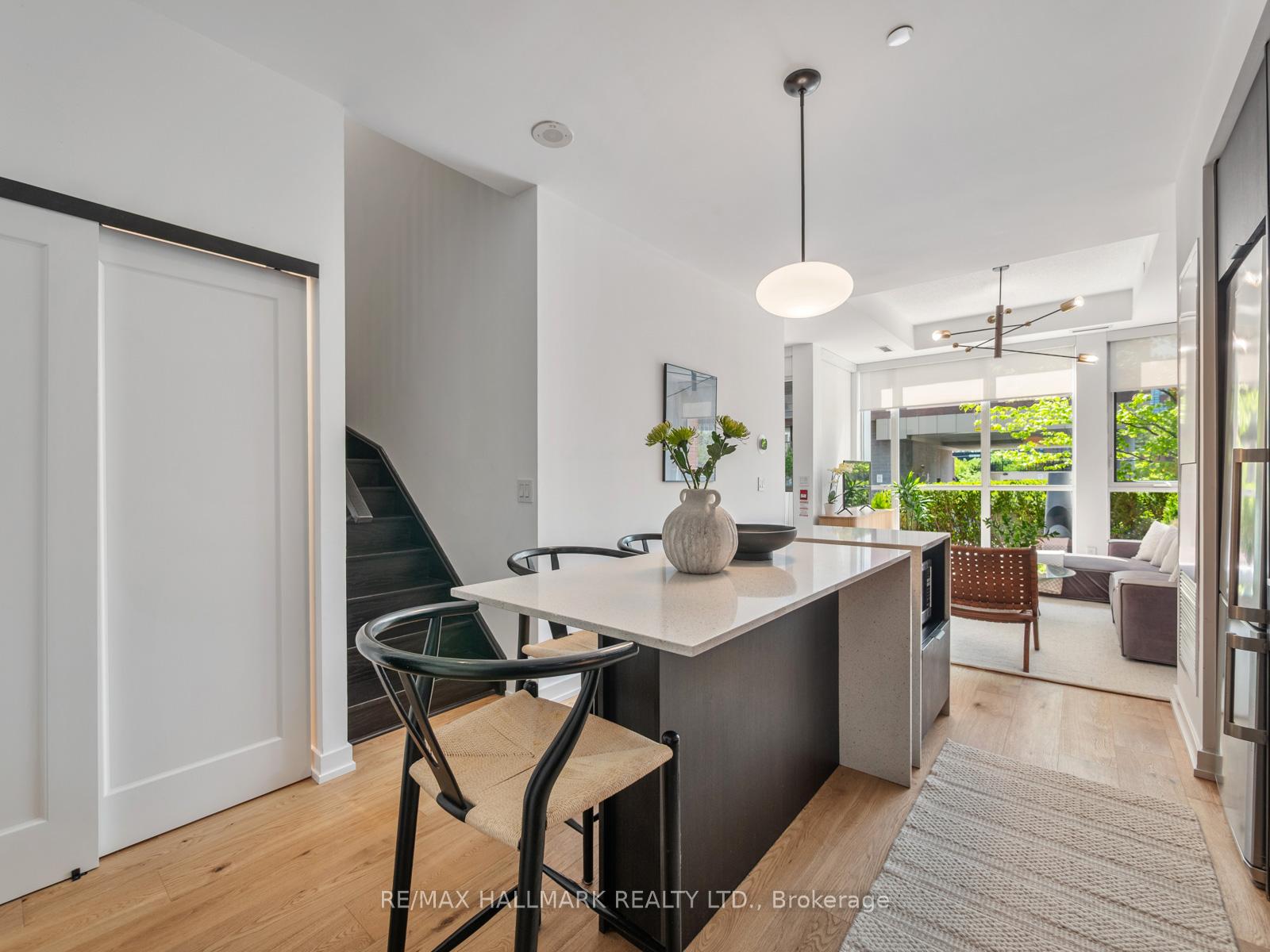 Photo 13 of 130 St David Street, Toronto, Regent Park — HOMEH