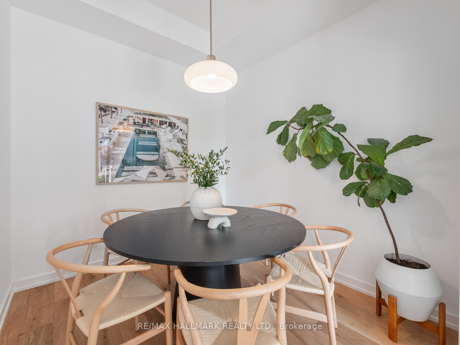Photo 15 of 130 St David Street, Toronto, Regent Park — HOMEH