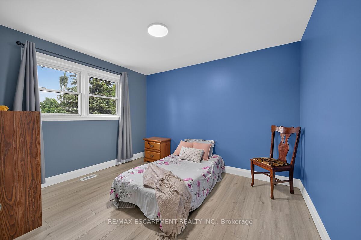 Photo 22 of 7344 Dickenson Road E, Hamilton, Rural Glanbrook — HOMEH