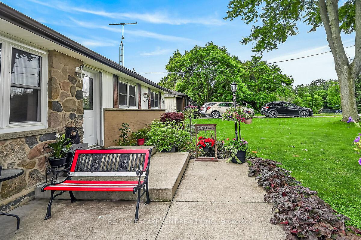 Photo 31 of 7344 Dickenson Road E, Hamilton, Rural Glanbrook — HOMEH