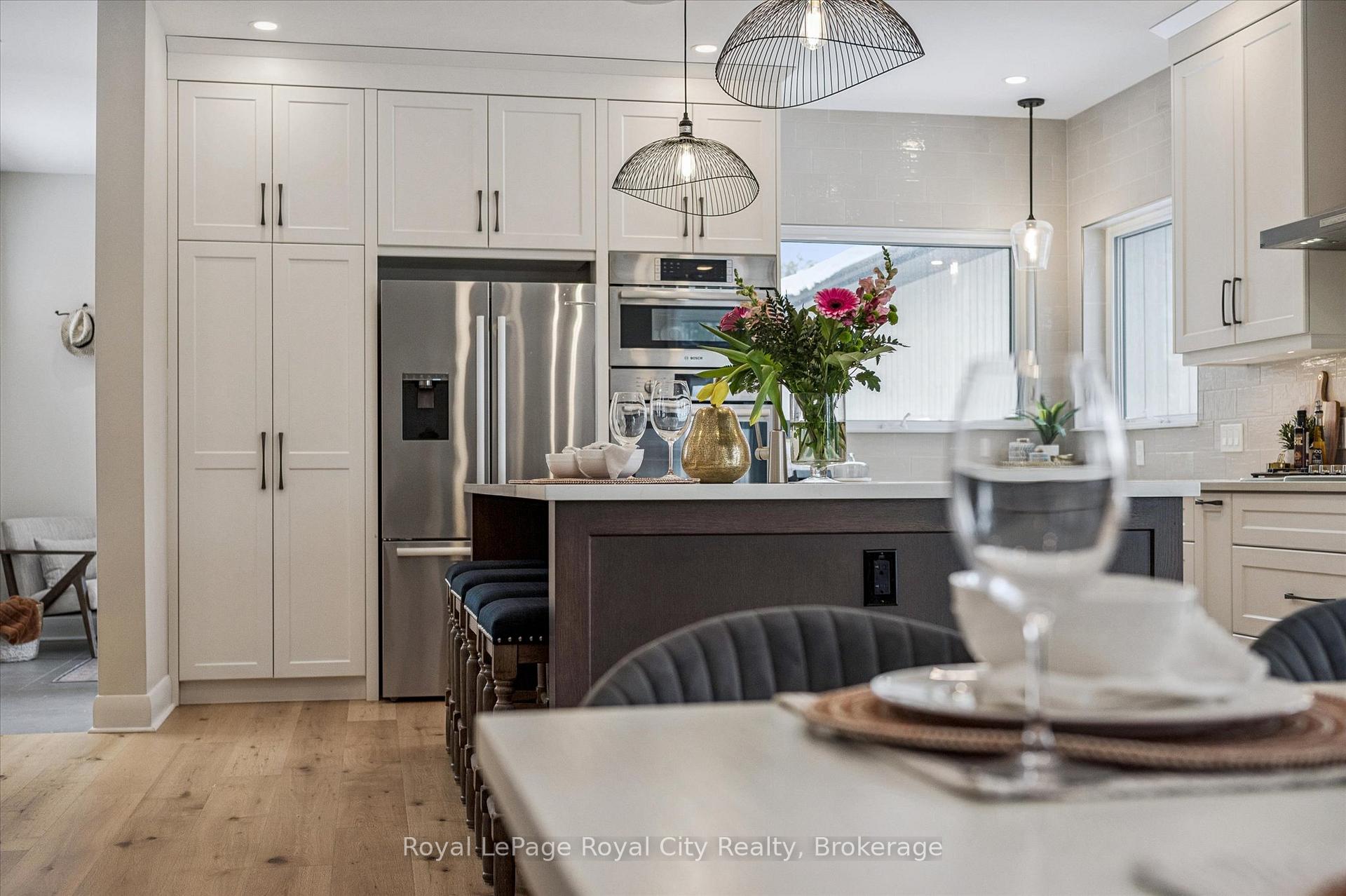 Photo 16 of 292 Geddes Street, Centre Wellington, Elora/Salem — HOMEH