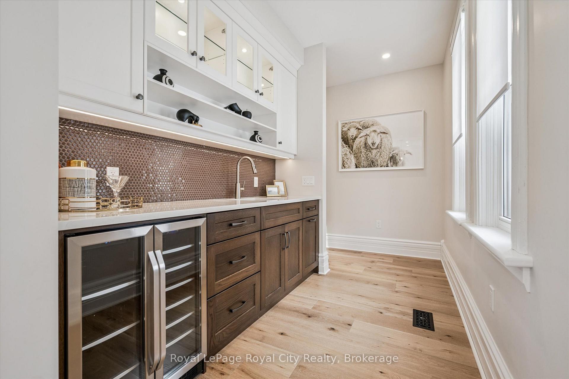 Photo 19 of 292 Geddes Street, Centre Wellington, Elora/Salem — HOMEH