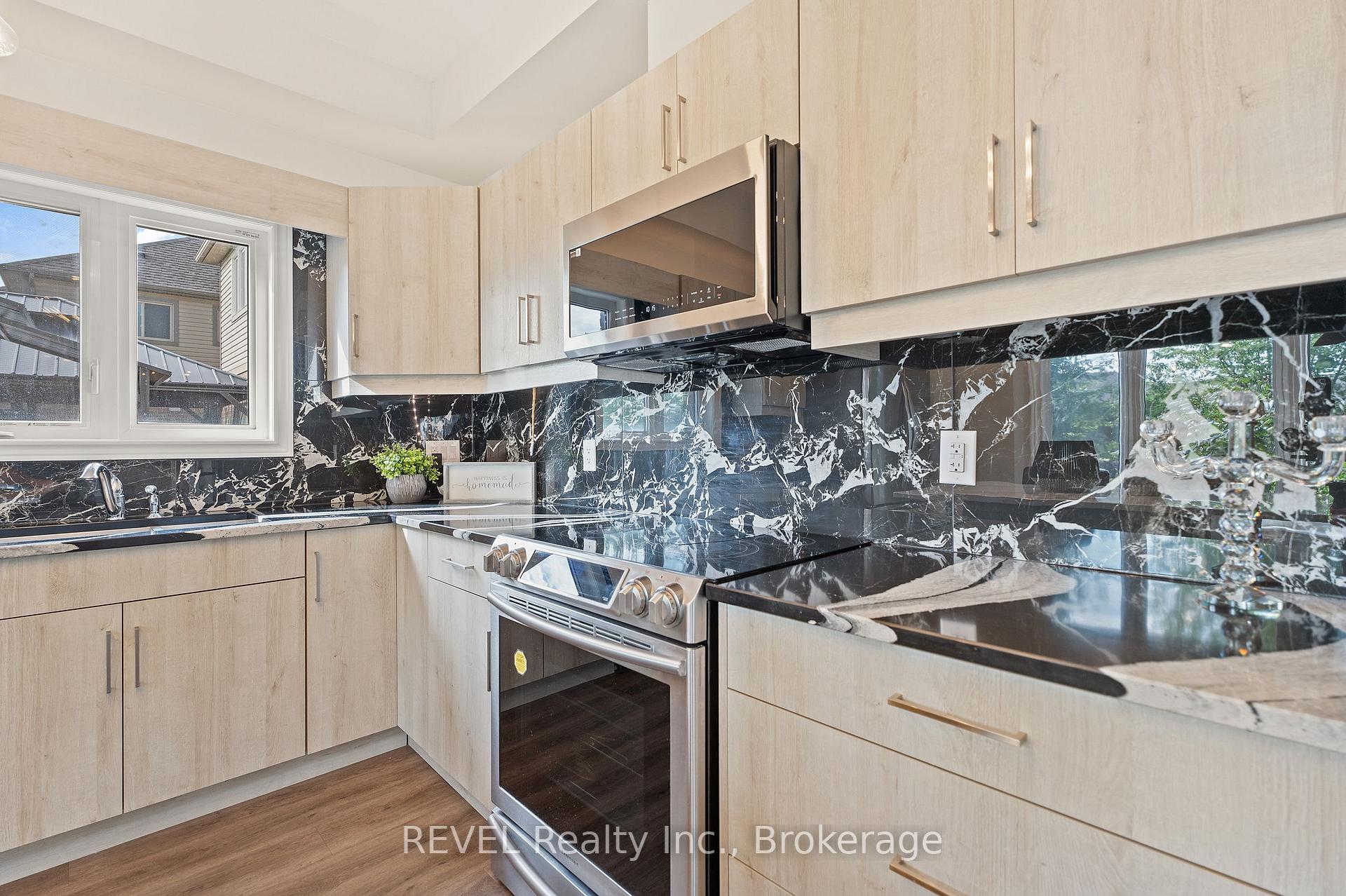 Photo 22 of 26 Crow Street, Welland, Coyle Creek — HOMEH