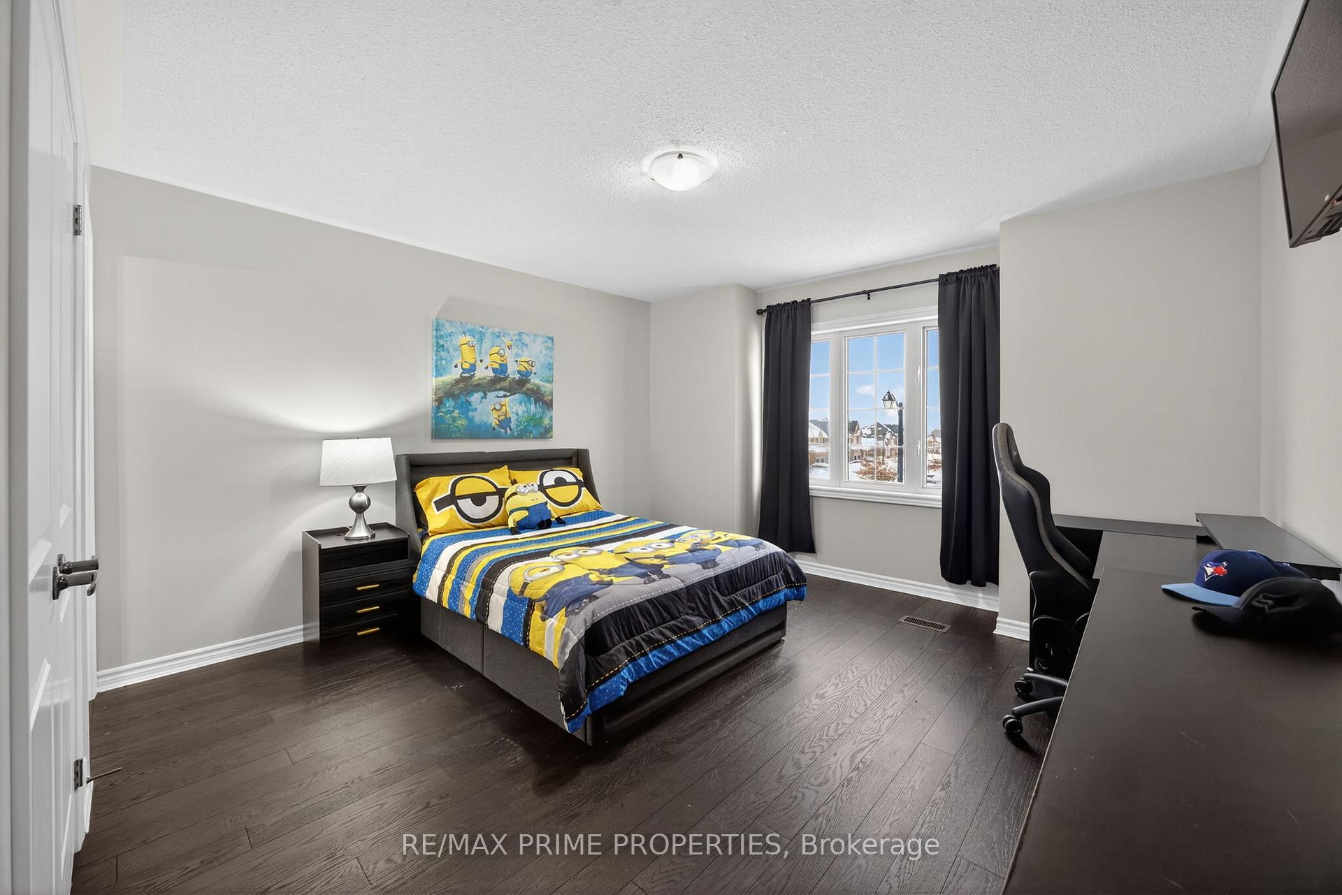 Photo 28 of 72 Ridge Gate Crescent, East Gwillimbury, Mt Albert — HOMEH