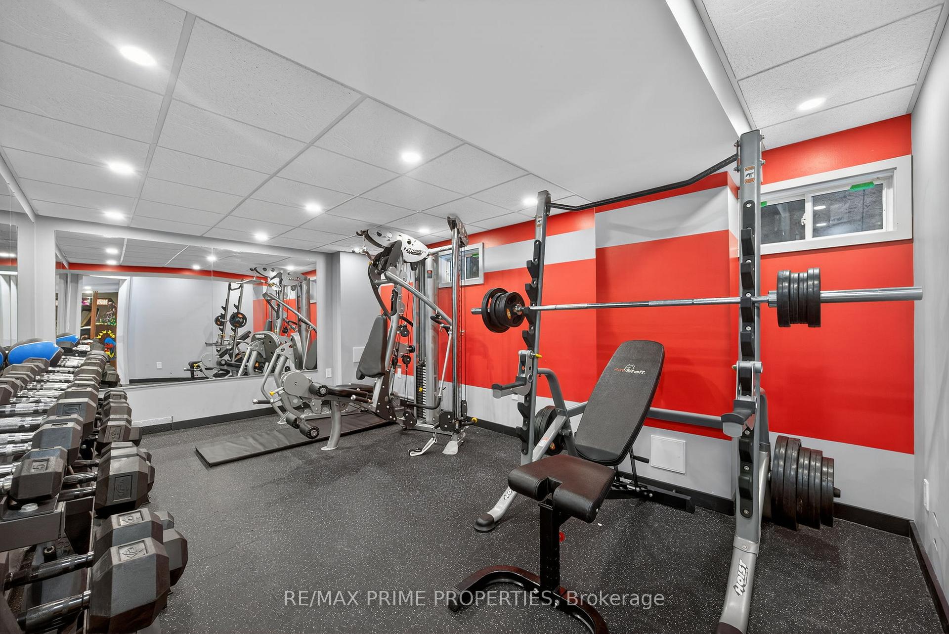 Photo 30 of 72 Ridge Gate Crescent, East Gwillimbury, Mt Albert — HOMEH