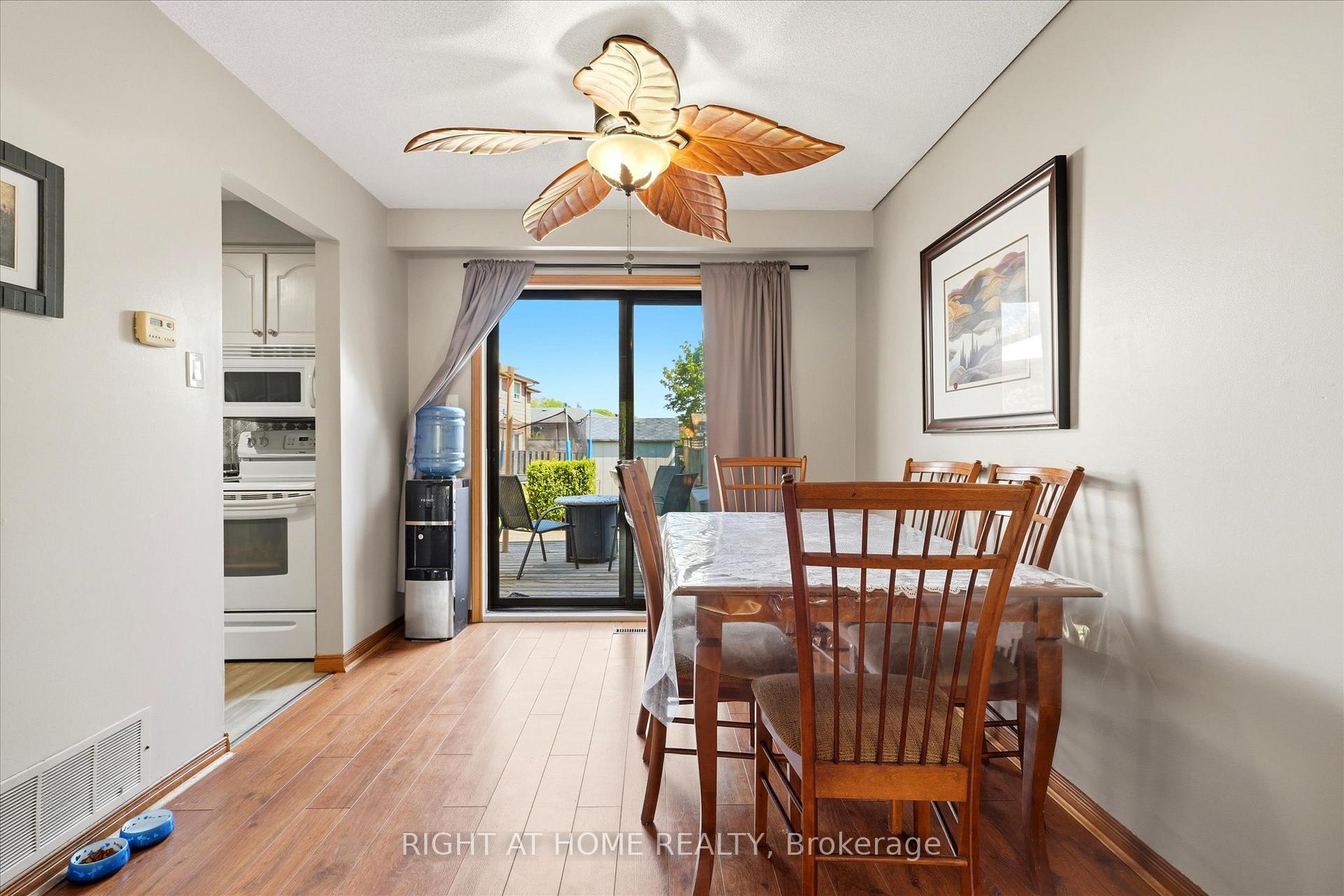 Photo 6 of 100 Burbank Crescent, Orangeville — HOMEH