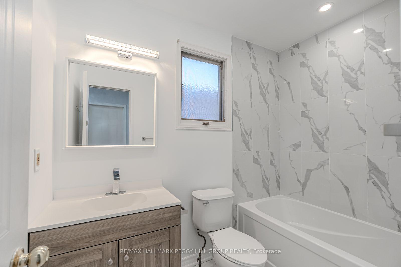 Photo 8 of 111 Garden Drive, Barrie, Allandale Heights — HOMEH