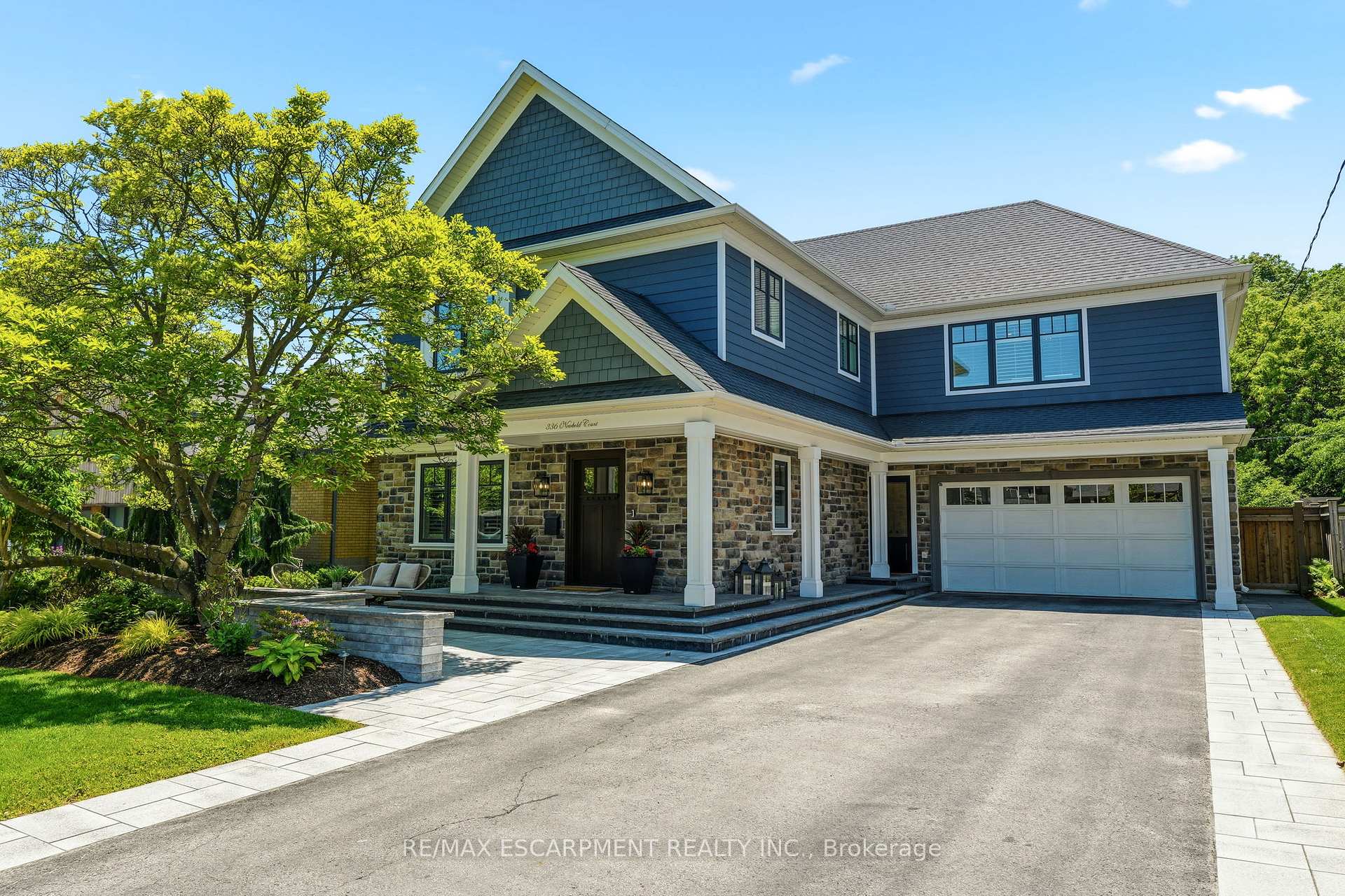 Photo 1 of 336 Newbold Court, Burlington, Brant — HOMEH