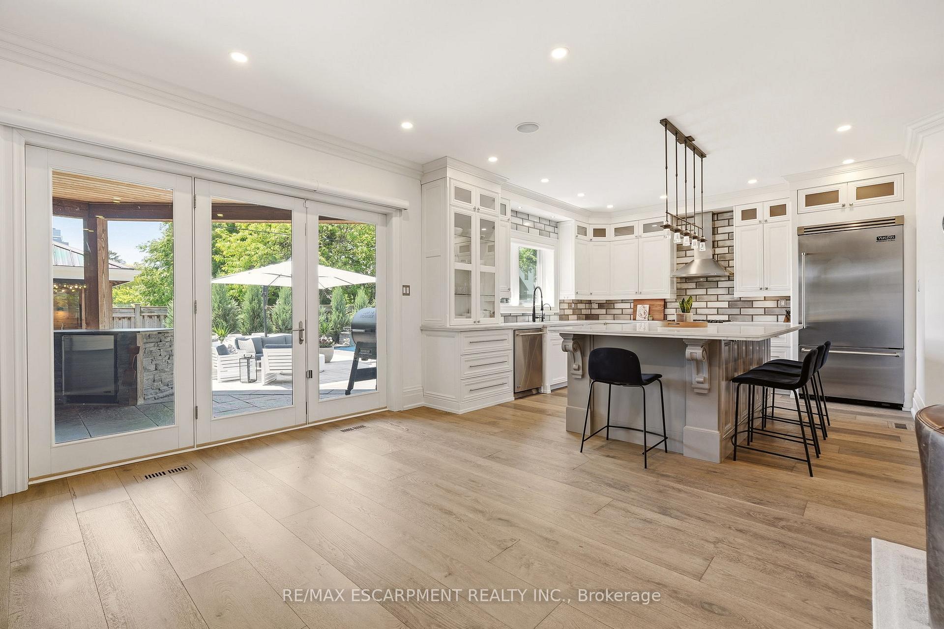 Photo 20 of 336 Newbold Court, Burlington, Brant — HOMEH