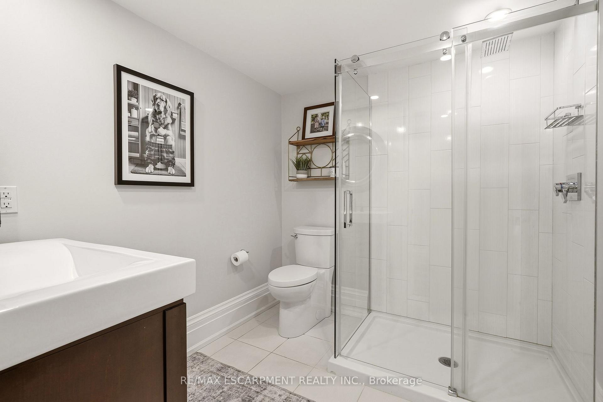 Photo 35 of 336 Newbold Court, Burlington, Brant — HOMEH