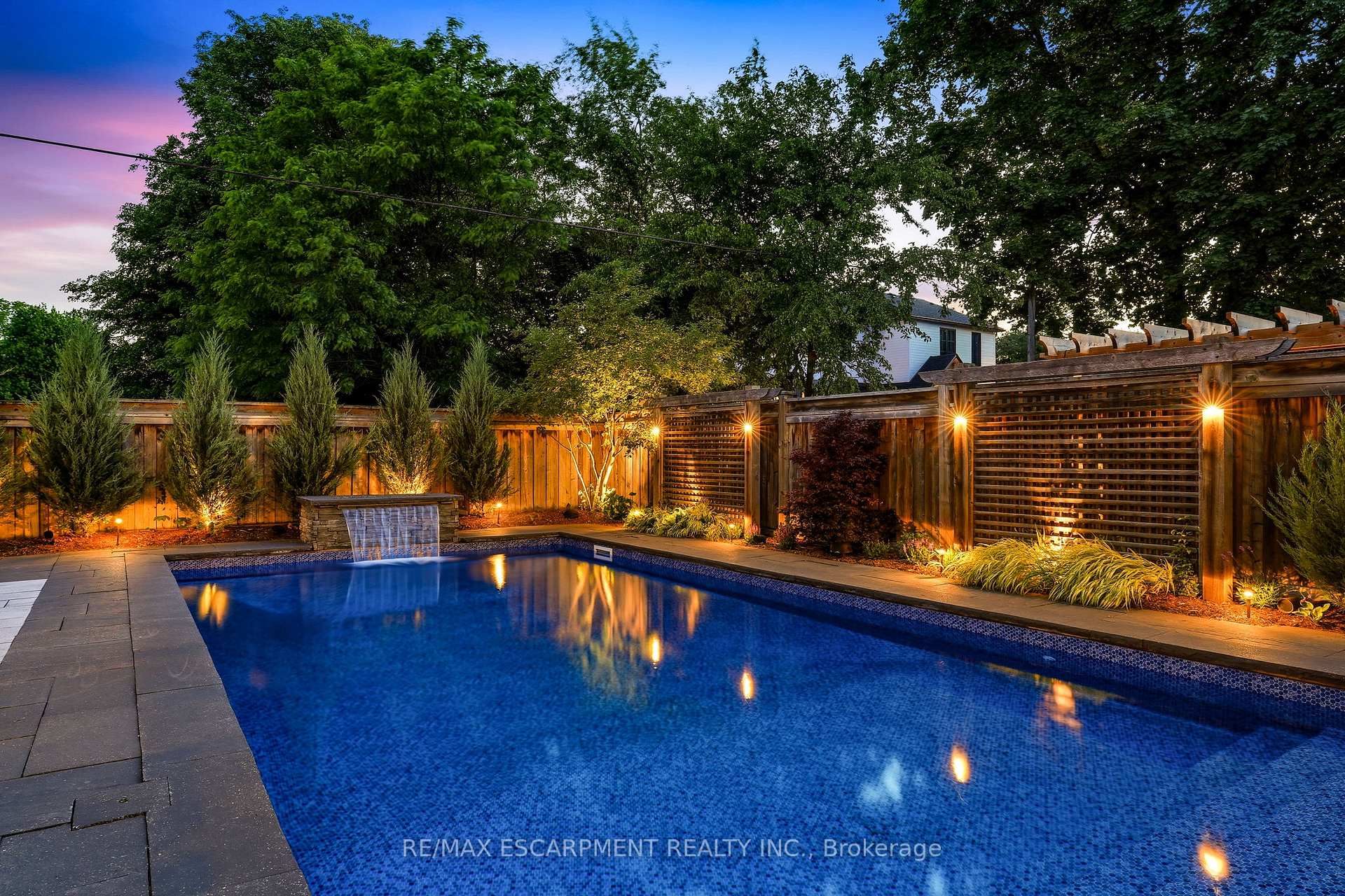 Photo 42 of 336 Newbold Court, Burlington, Brant — HOMEH