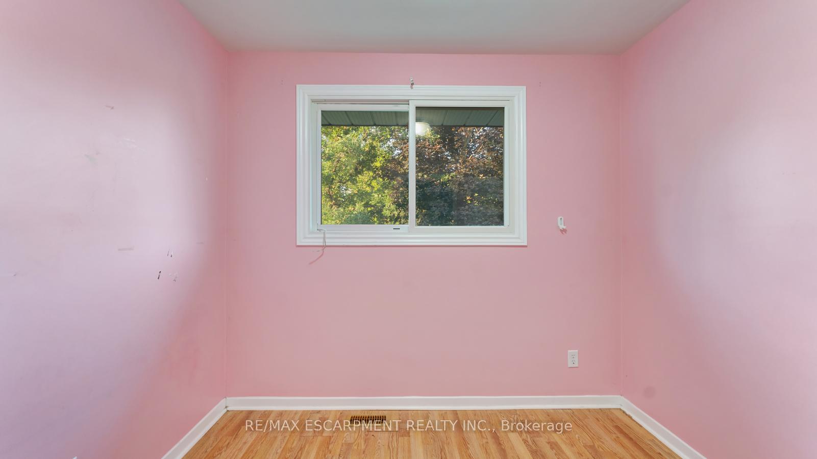 Photo 15 of 51 River Drive, Essa, Angus — HOMEH