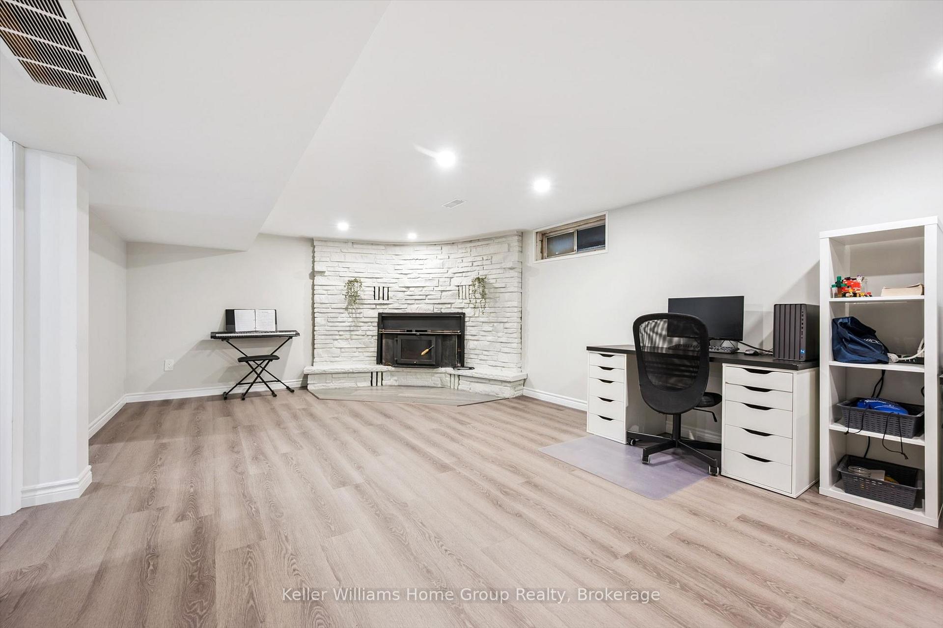 Photo 34 of 23 Hastings Boulevard, Guelph, Grange Road — HOMEH