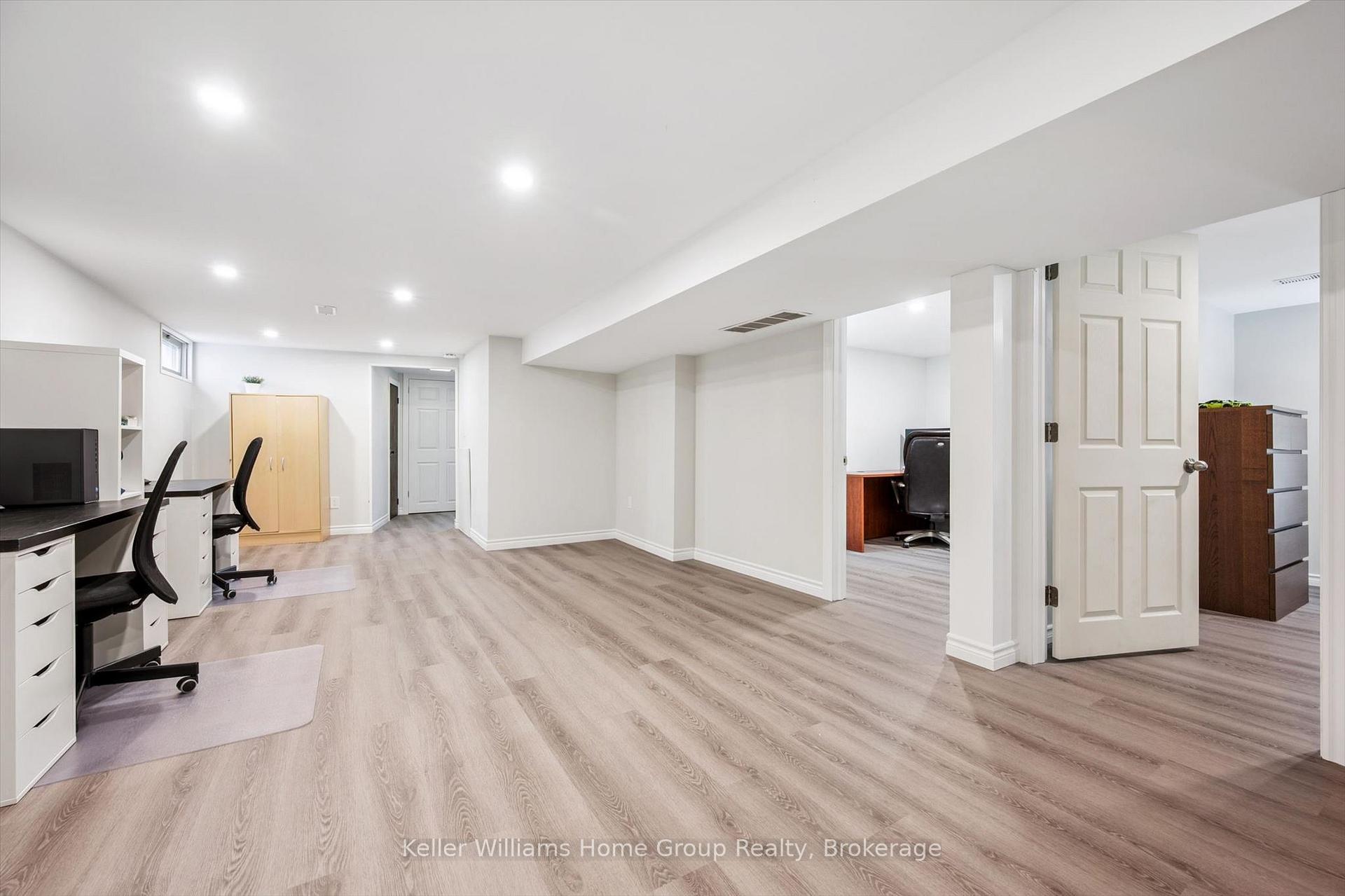 Photo 36 of 23 Hastings Boulevard, Guelph, Grange Road — HOMEH