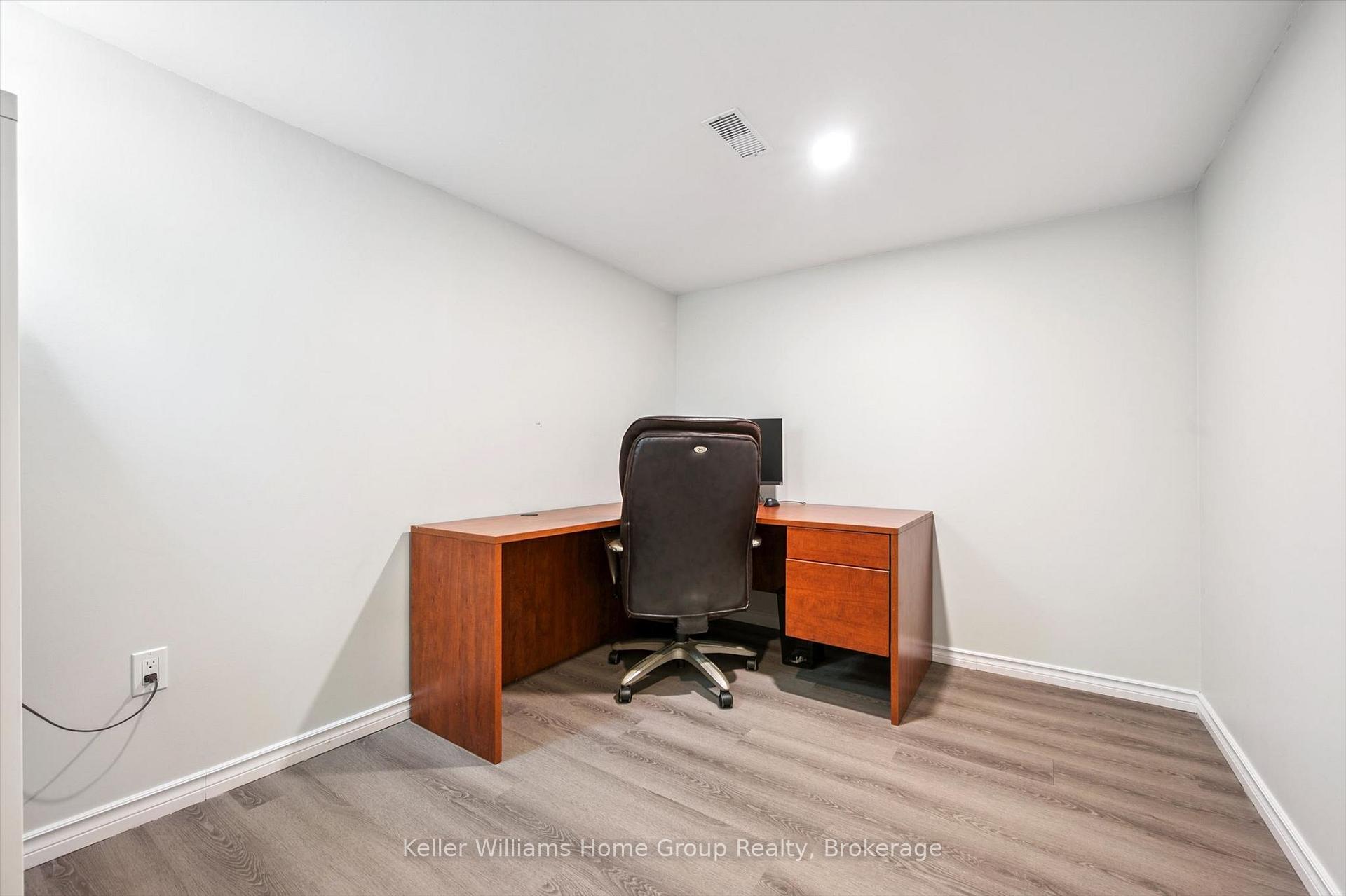 Photo 38 of 23 Hastings Boulevard, Guelph, Grange Road — HOMEH
