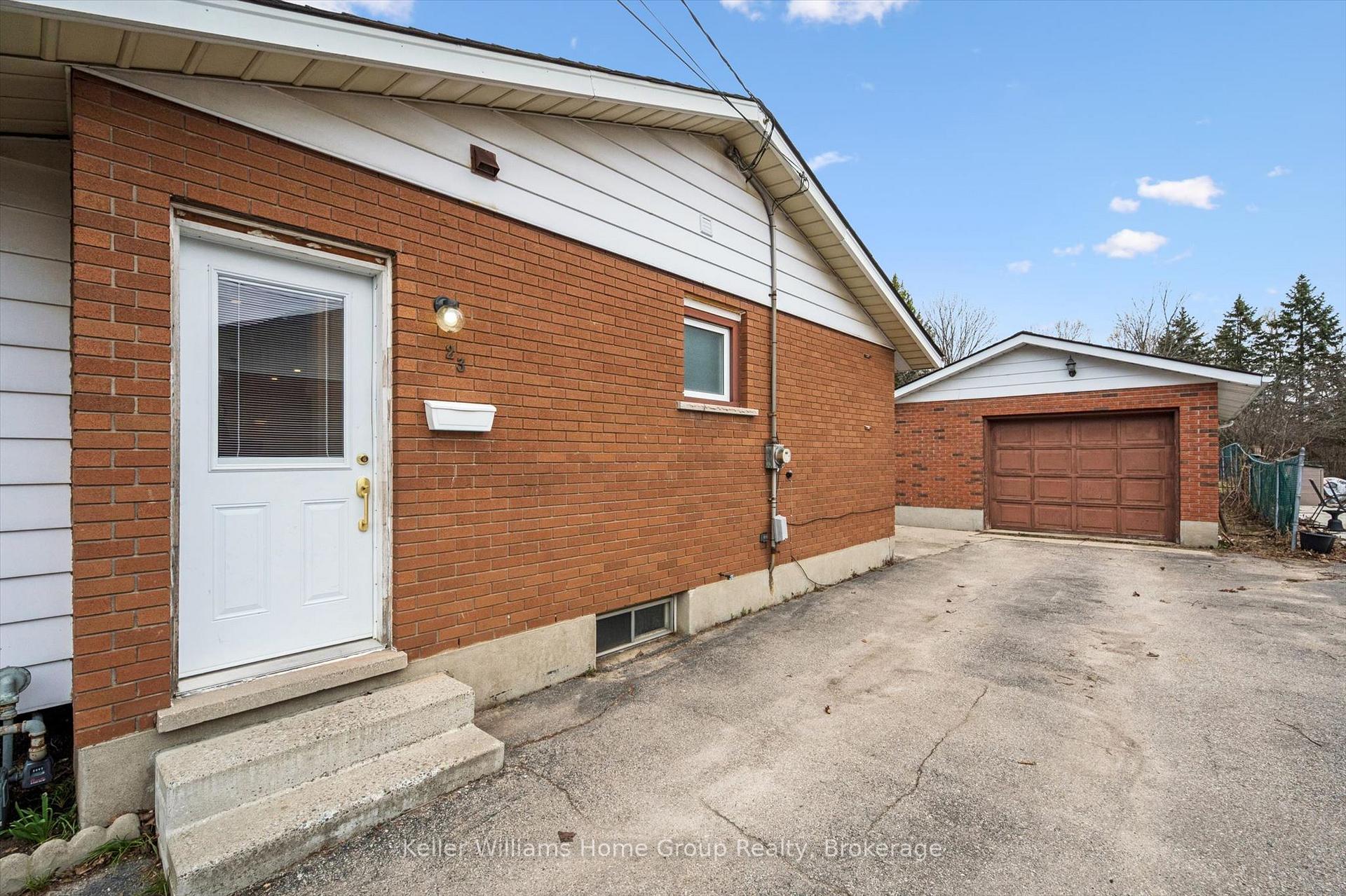 Photo 40 of 23 Hastings Boulevard, Guelph, Grange Road — HOMEH