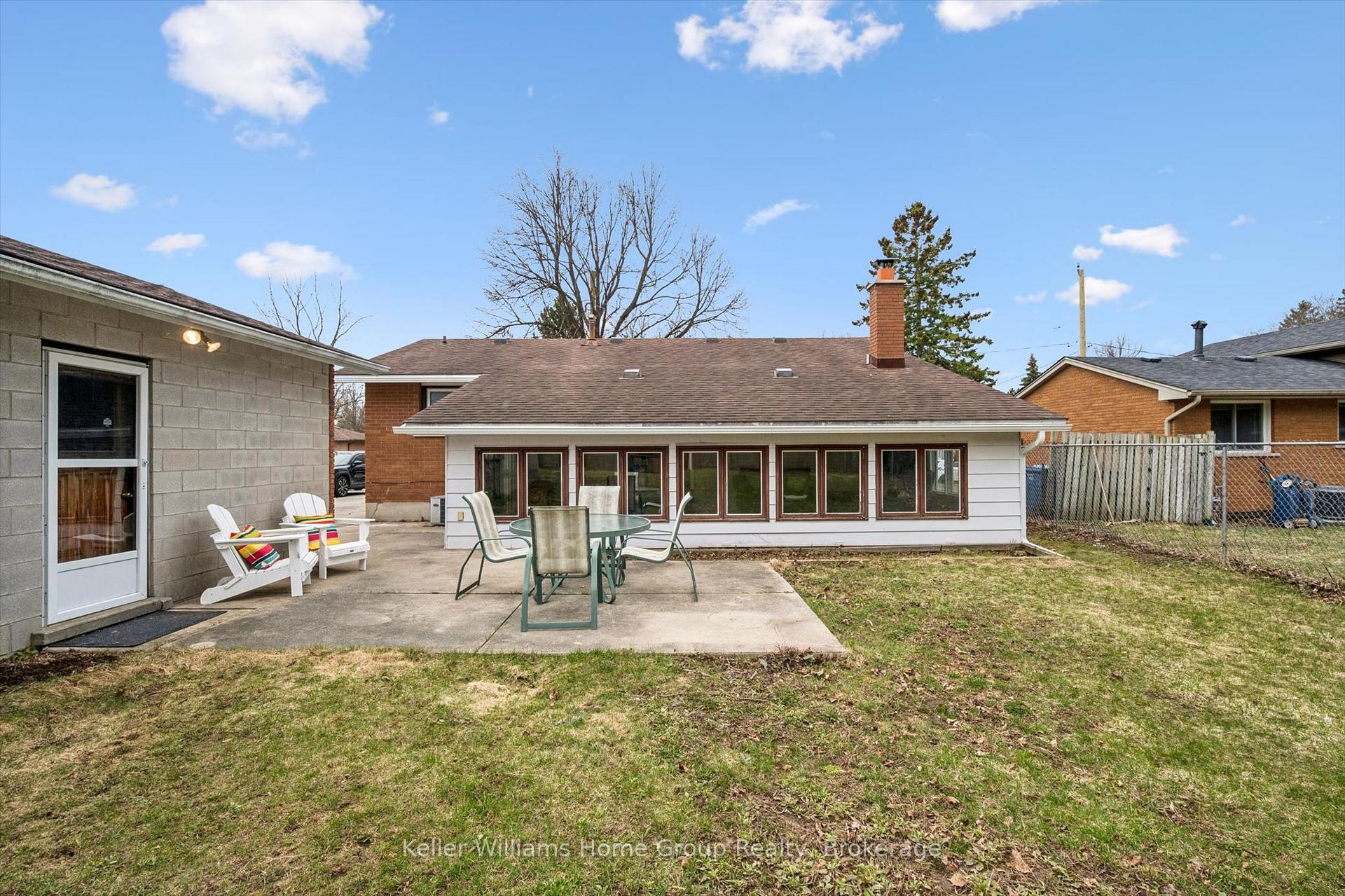 Photo 46 of 23 Hastings Boulevard, Guelph, Grange Road — HOMEH