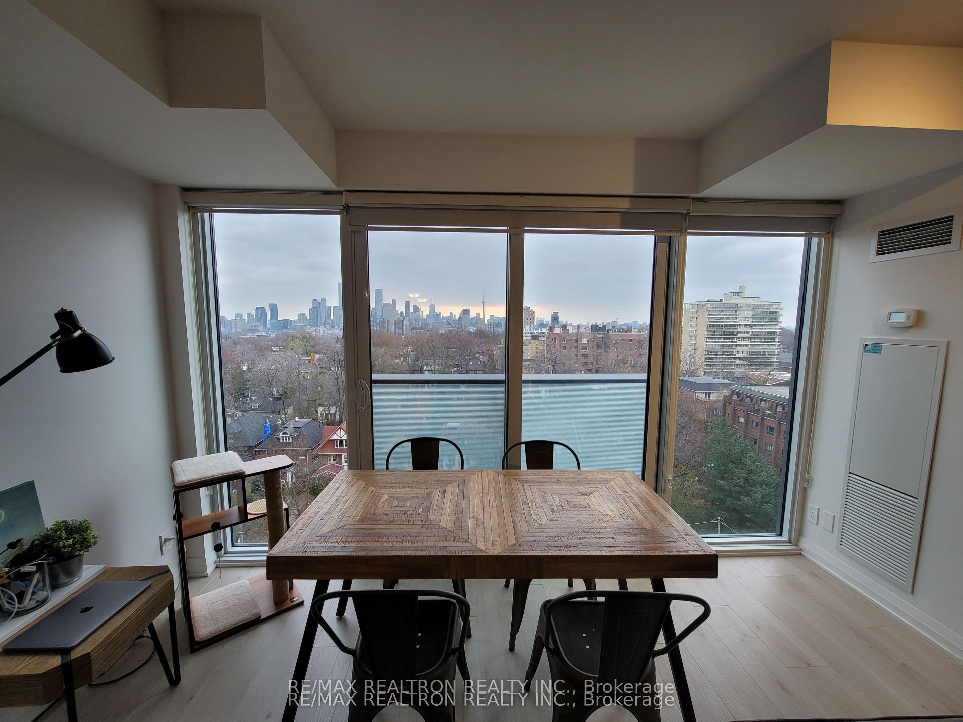 Photo 4 of Unit 1011, 99 Foxbar Road, Toronto, Yonge-St. Clair — HOMEH