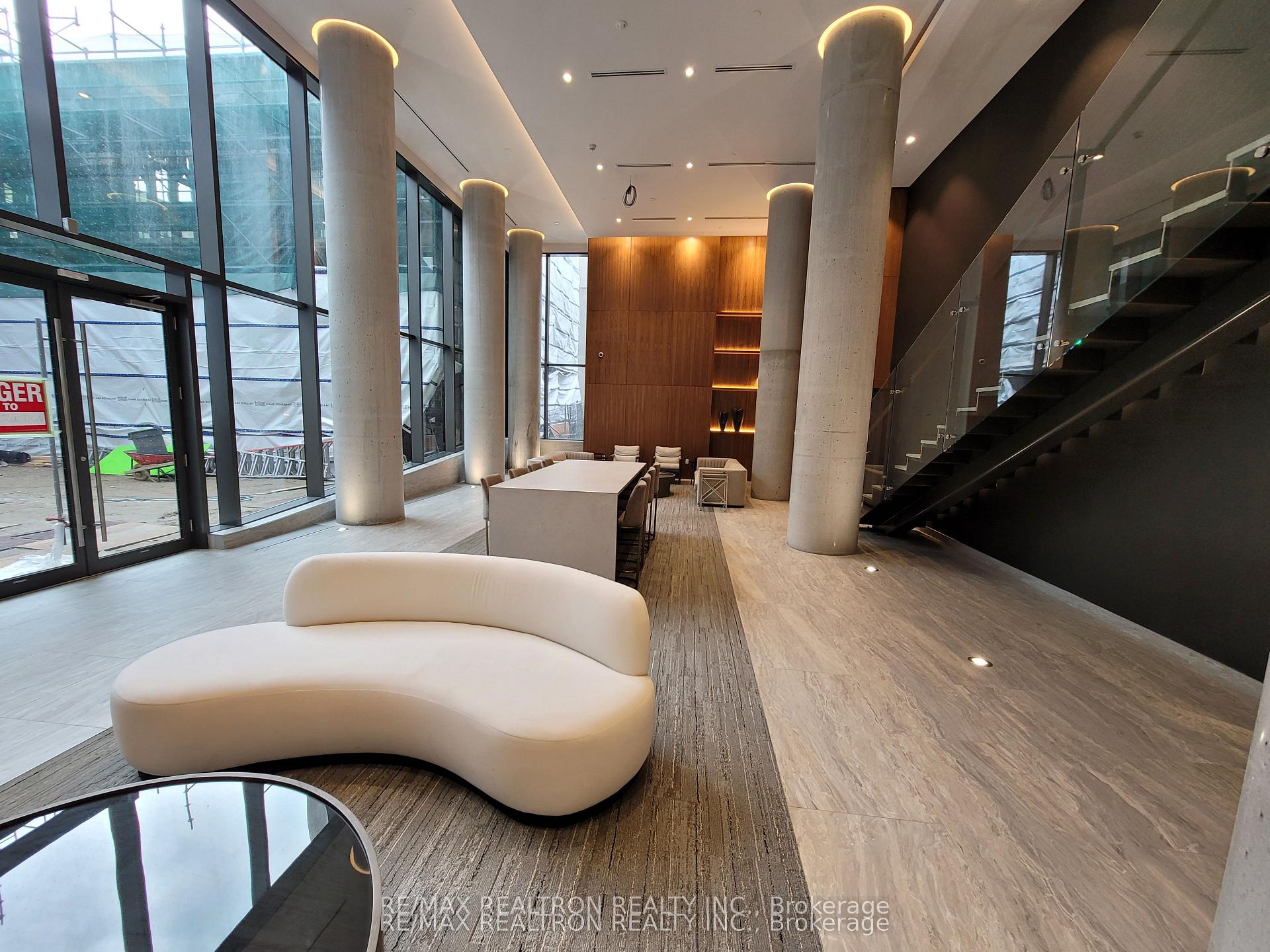Photo 10 of Unit 1011, 99 Foxbar Road, Toronto, Yonge-St. Clair — HOMEH