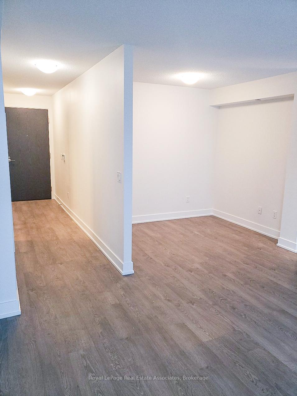 Photo 4 of Unit 625, 9 Mabelle Avenue, Etobicoke, Islington-City Centre West — HOMEH