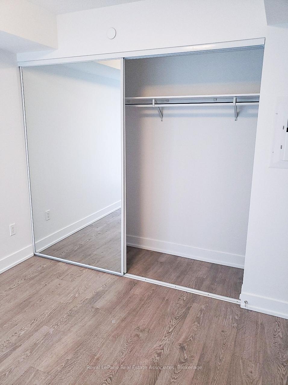 Photo 5 of Unit 625, 9 Mabelle Avenue, Etobicoke, Islington-City Centre West — HOMEH