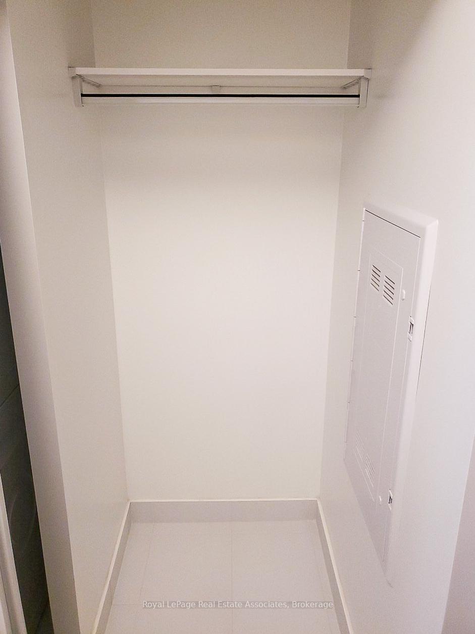 Photo 6 of Unit 625, 9 Mabelle Avenue, Etobicoke, Islington-City Centre West — HOMEH