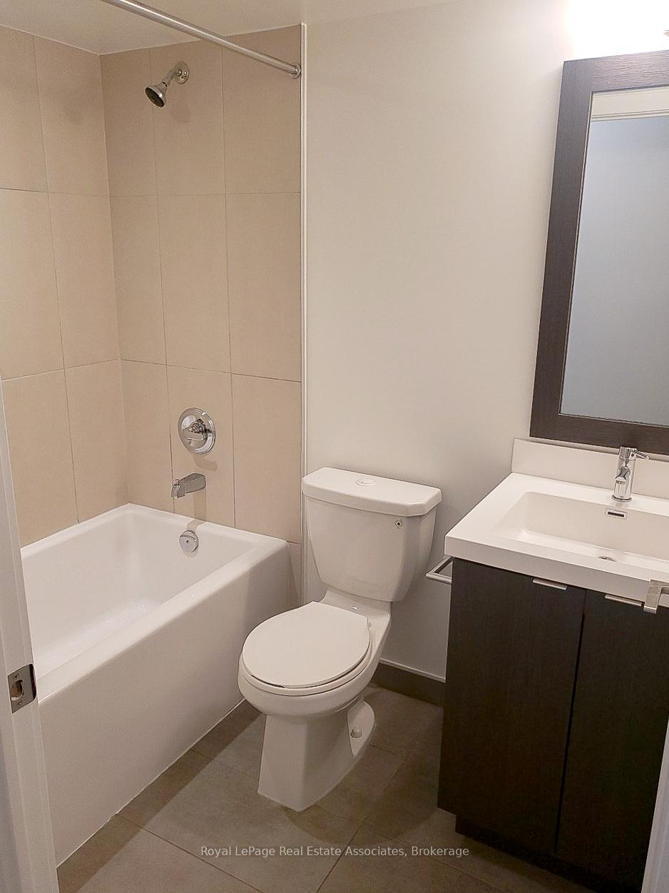 Photo 8 of Unit 625, 9 Mabelle Avenue, Etobicoke, Islington-City Centre West — HOMEH