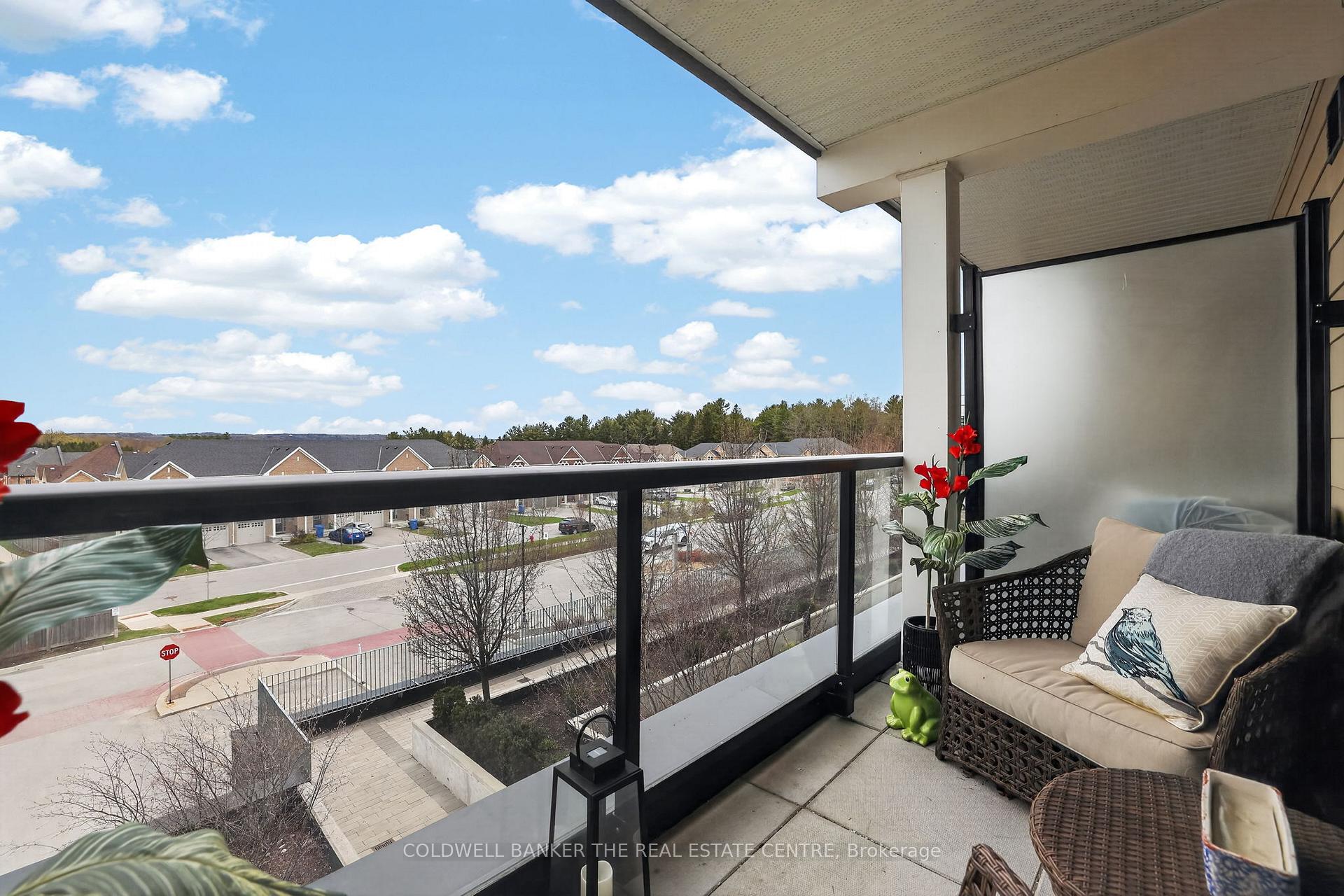 Photo 23 of Unit 246, 555 William Graham Drive, Aurora, Rural Aurora — HOMEH