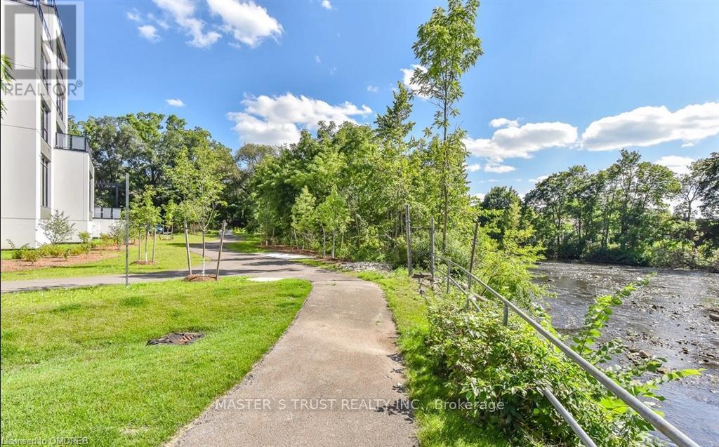 Photo 8 of Unit 902, 71 Wyndham Street, Guelph, St. Patrick's Ward — HOMEH