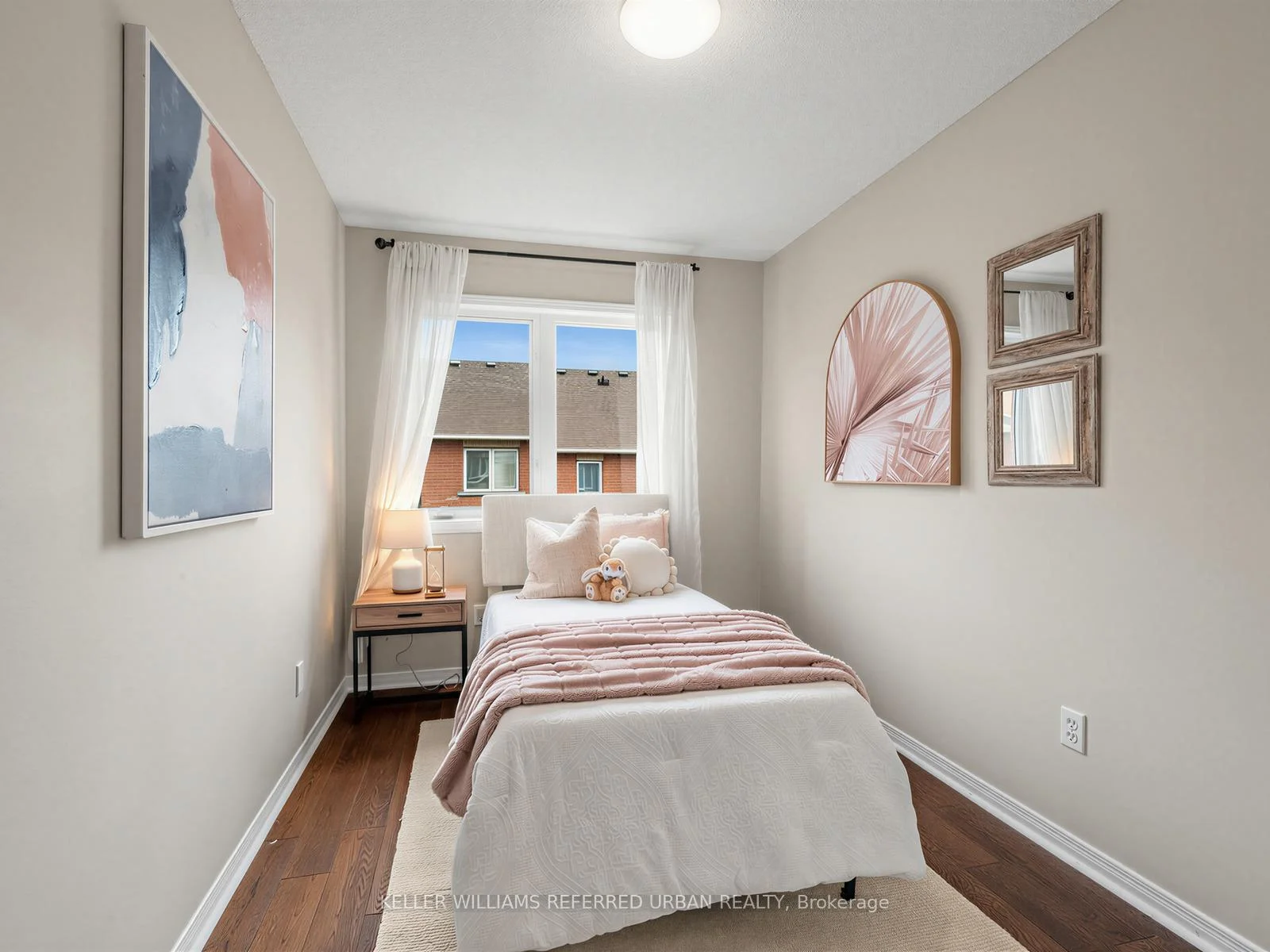 Photo 25 of 16 Guillet Street, Toronto, O'Connor-Parkview — HOMEH