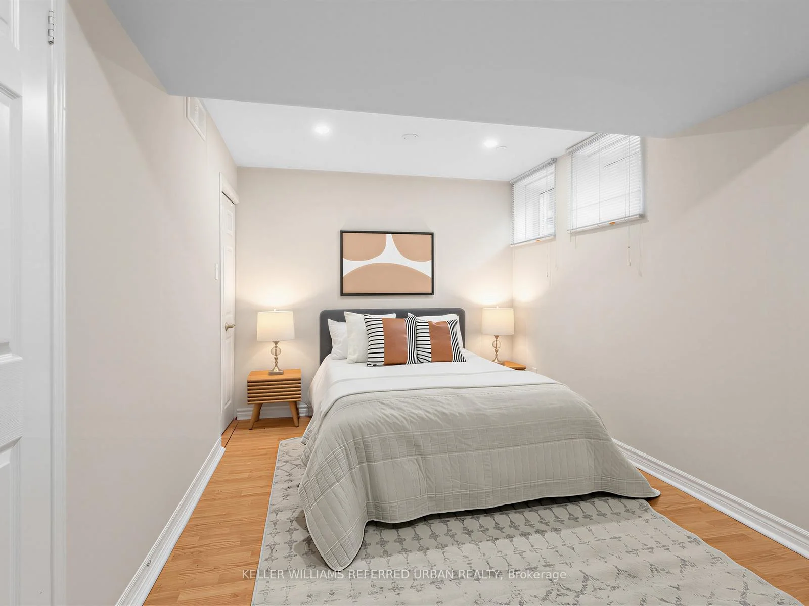 Photo 33 of 16 Guillet Street, Toronto, O'Connor-Parkview — HOMEH
