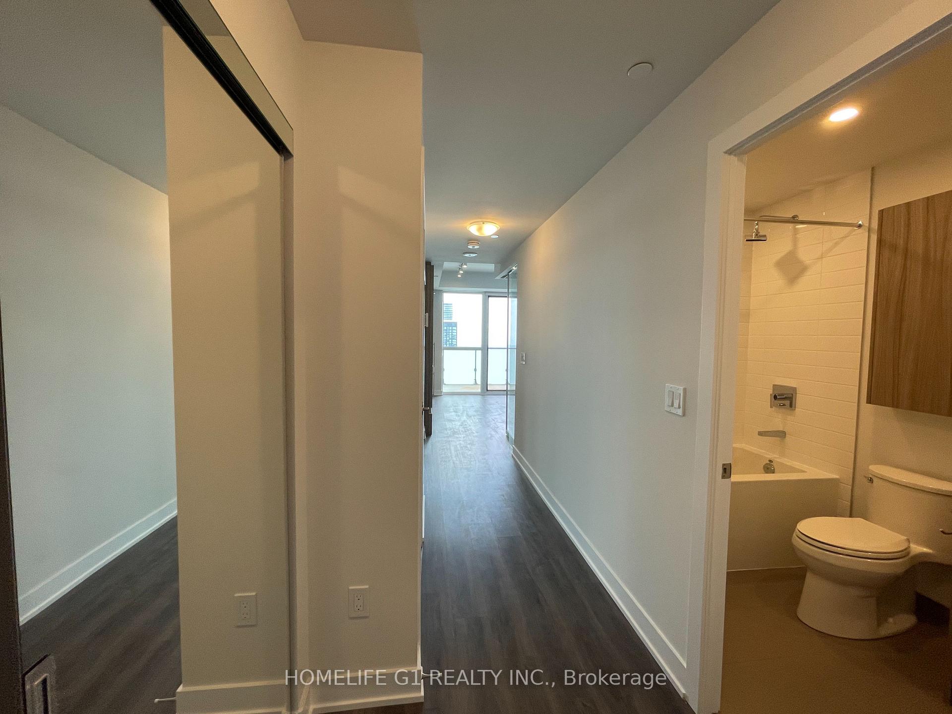Photo 2 of Unit 4504, 430 Square One Drive, Mississauga, Fairview — HOMEH