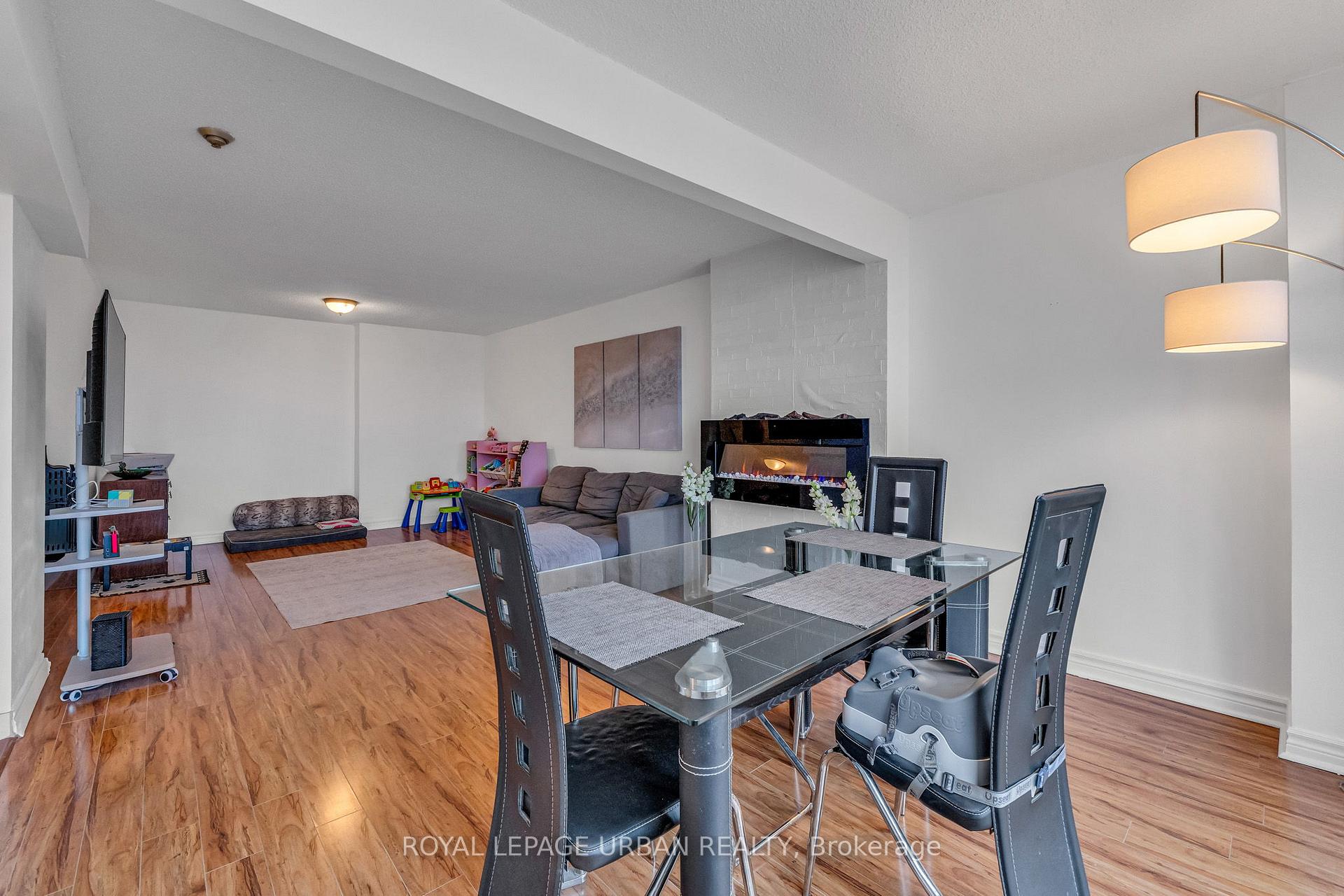 Photo 14 of Unit 1210, 61 Markbrook Lane, Etobicoke, Mount Olive-Silverstone-Jamestown — HOMEH