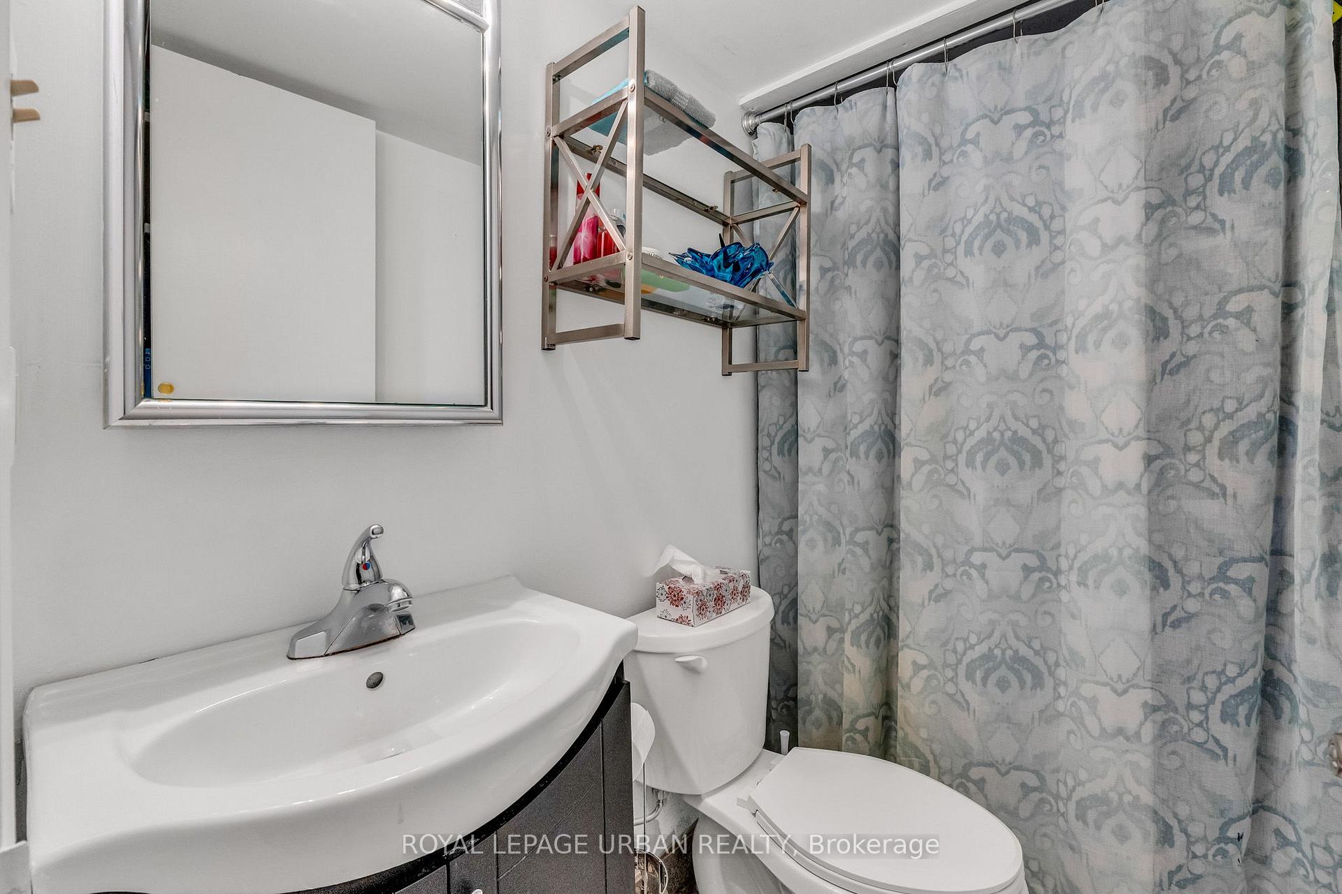 Photo 22 of Unit 1210, 61 Markbrook Lane, Etobicoke, Mount Olive-Silverstone-Jamestown — HOMEH