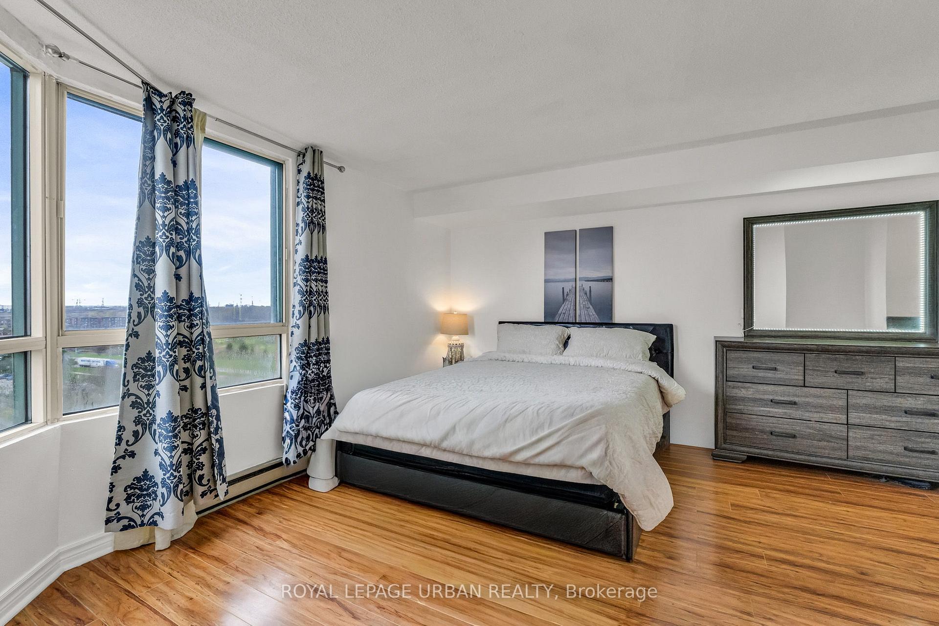 Photo 27 of Unit 1210, 61 Markbrook Lane, Etobicoke, Mount Olive-Silverstone-Jamestown — HOMEH