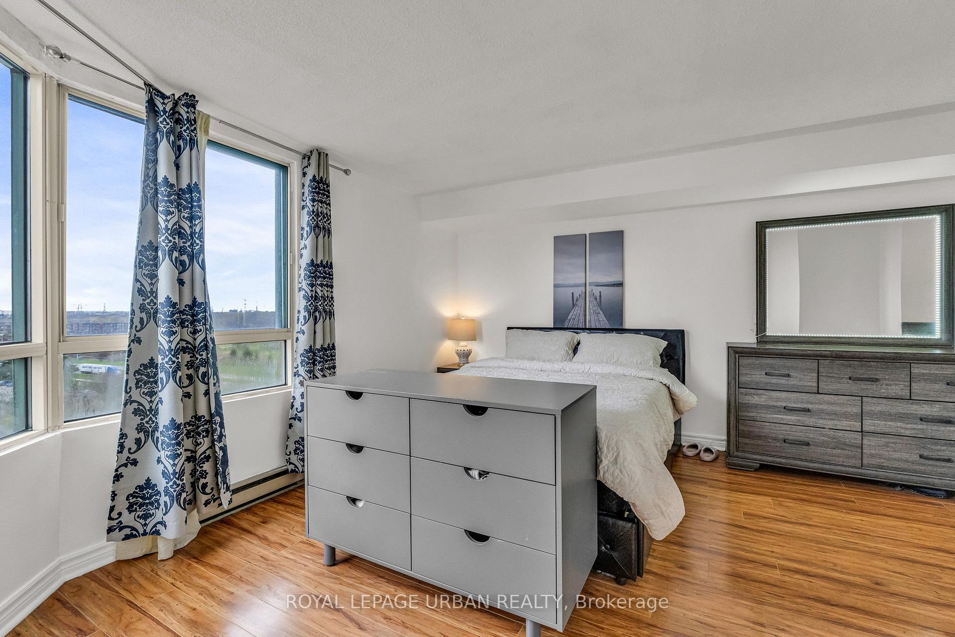 Photo 28 of Unit 1210, 61 Markbrook Lane, Etobicoke, Mount Olive-Silverstone-Jamestown — HOMEH