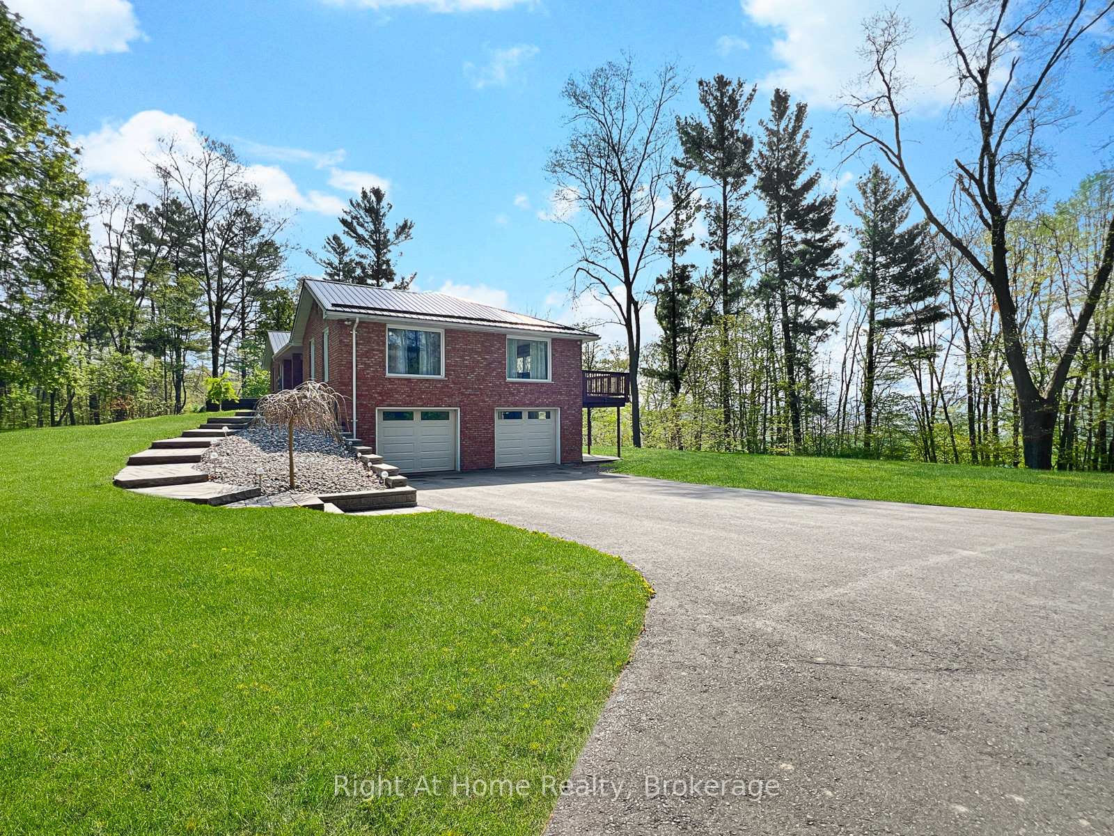 Photo 44 of 919 Jamieson Road, Quinte West, Murray Ward — HOMEH