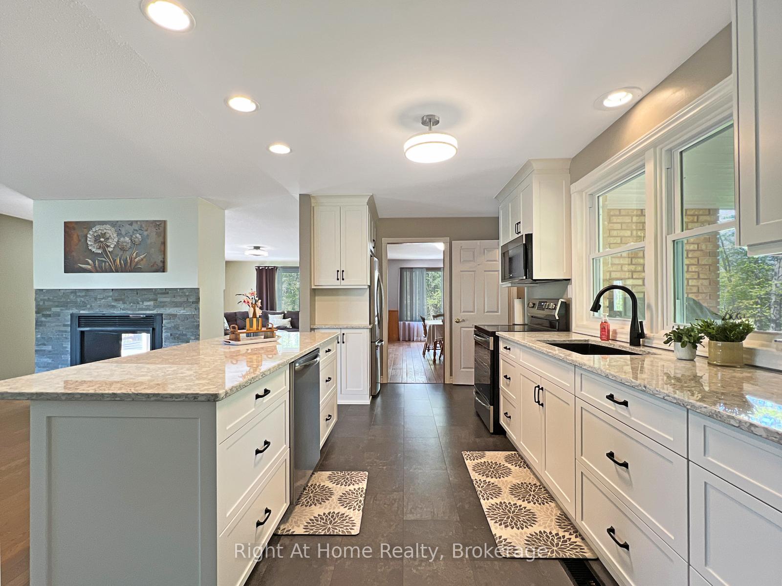 Photo 6 of 919 Jamieson Road, Quinte West, Murray Ward — HOMEH