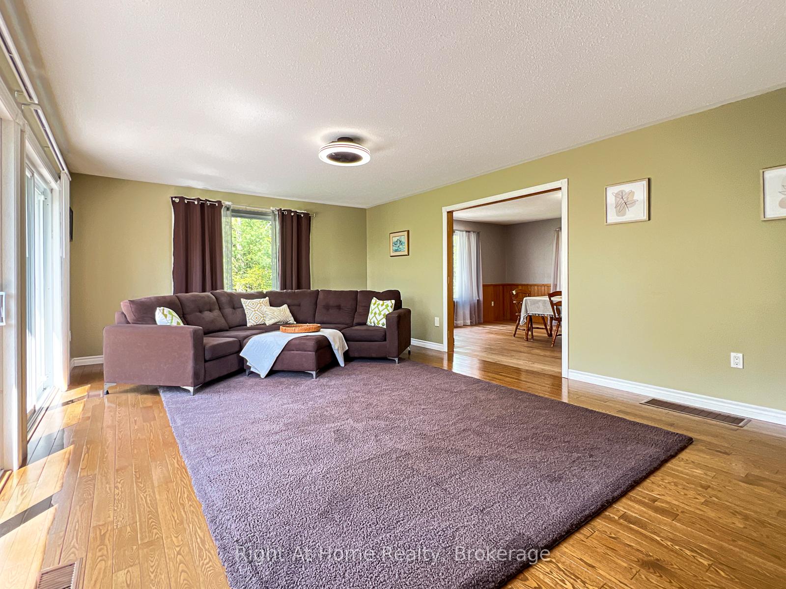Photo 9 of 919 Jamieson Road, Quinte West, Murray Ward — HOMEH
