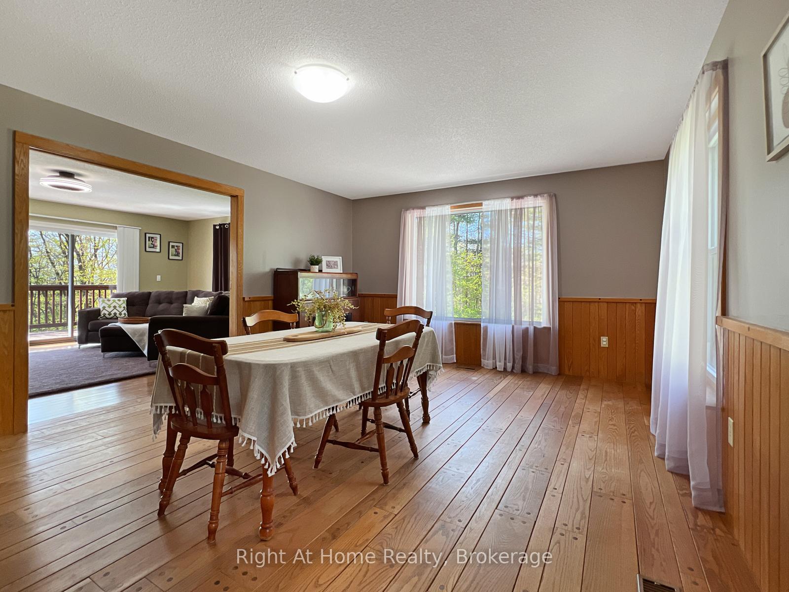 Photo 8 of 919 Jamieson Road, Quinte West, Murray Ward — HOMEH