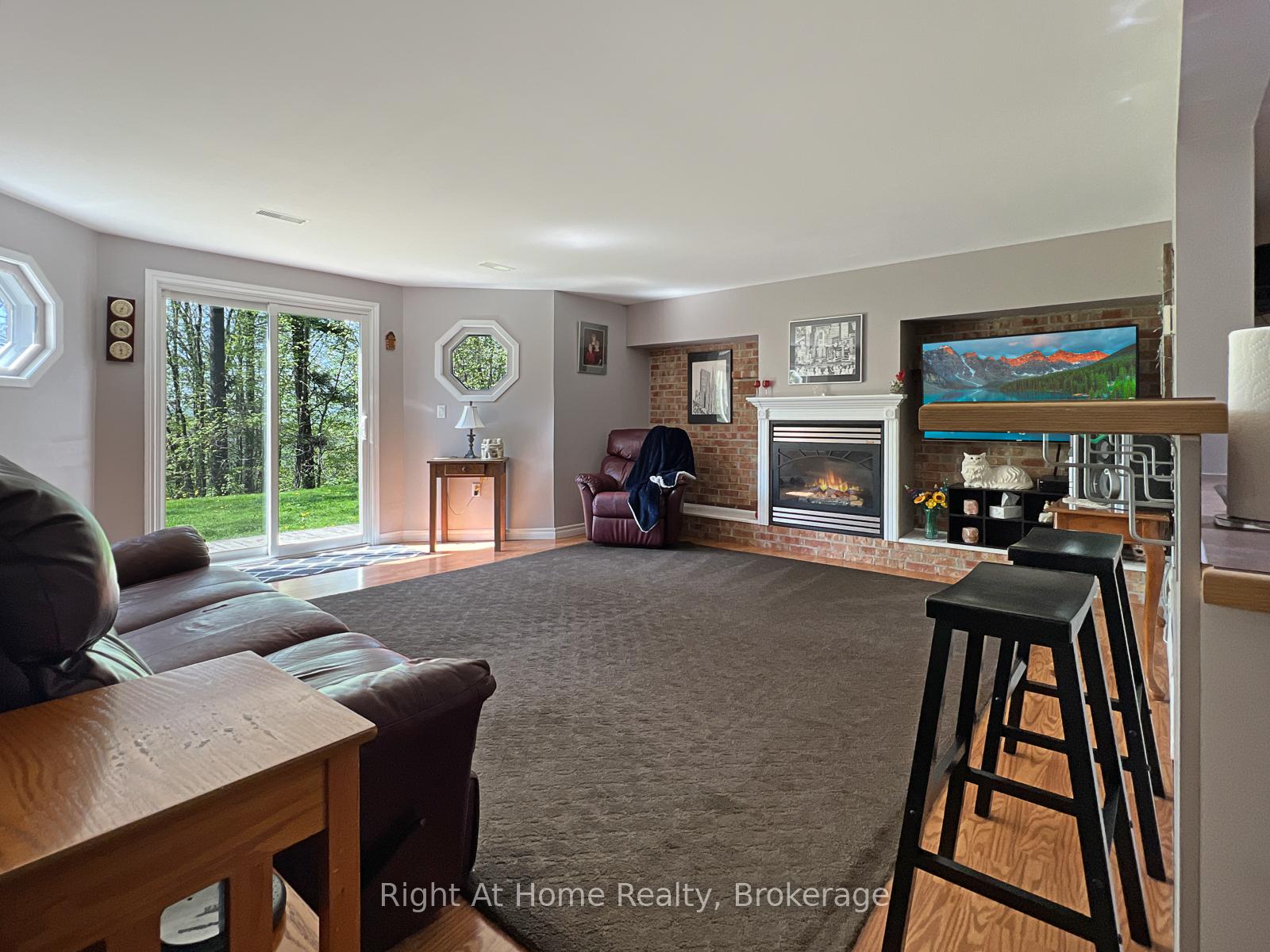Photo 23 of 919 Jamieson Road, Quinte West, Murray Ward — HOMEH