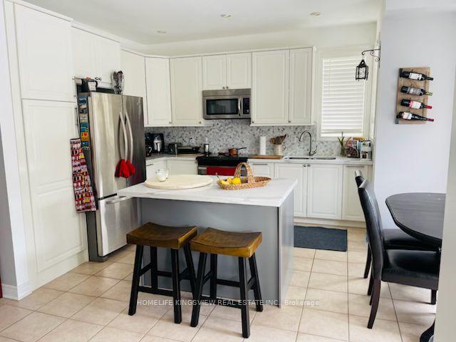 Photo 7 of 376 Vellore Avenue, Vaughan, Vellore Village — HOMEH