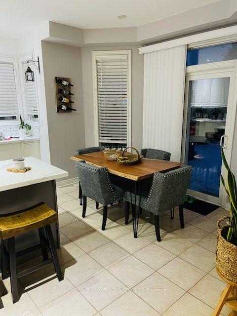 Photo 11 of 376 Vellore Avenue, Vaughan, Vellore Village — HOMEH