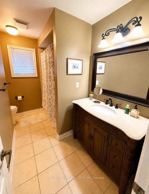 Photo 18 of 376 Vellore Avenue, Vaughan, Vellore Village — HOMEH
