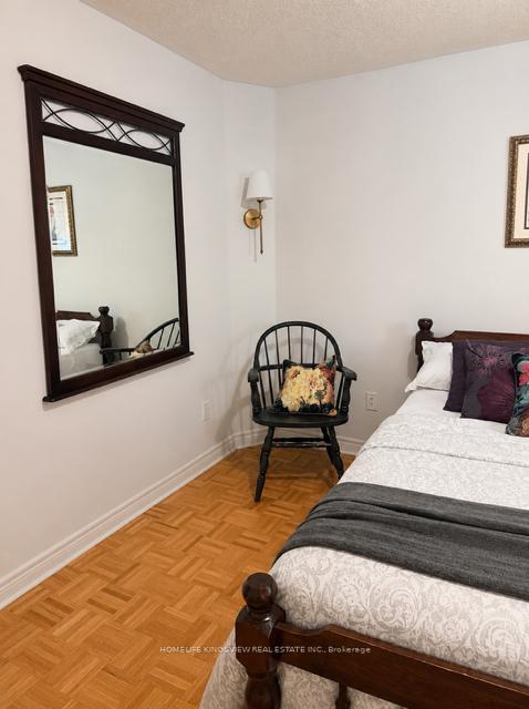 Photo 21 of 376 Vellore Avenue, Vaughan, Vellore Village — HOMEH
