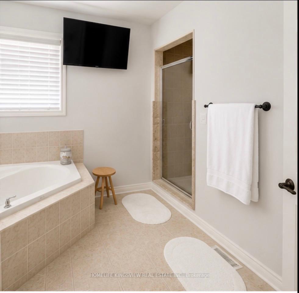 Photo 33 of 376 Vellore Avenue, Vaughan, Vellore Village — HOMEH